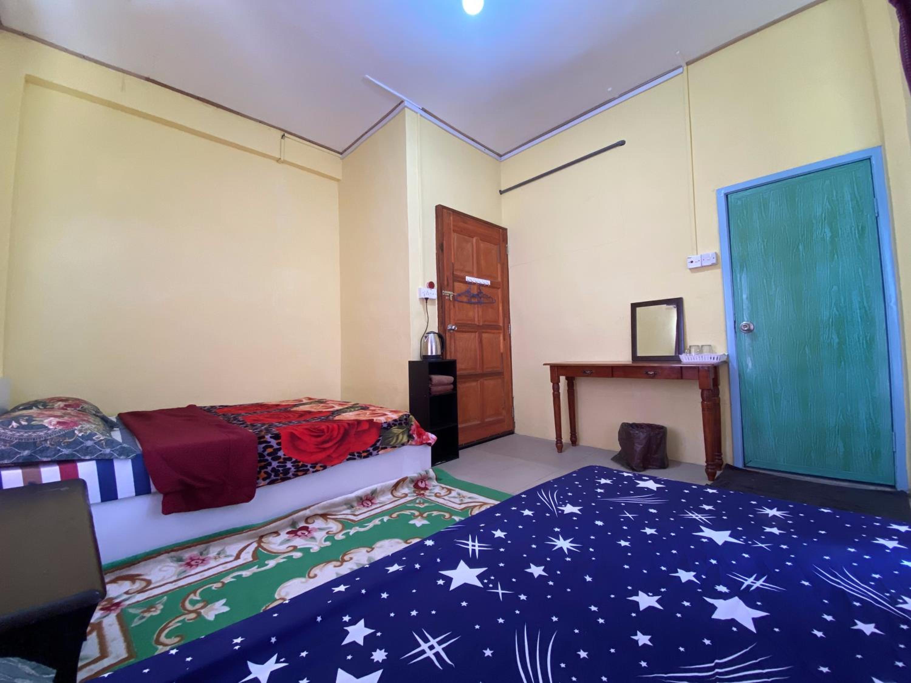 Triple Room - Photo 8