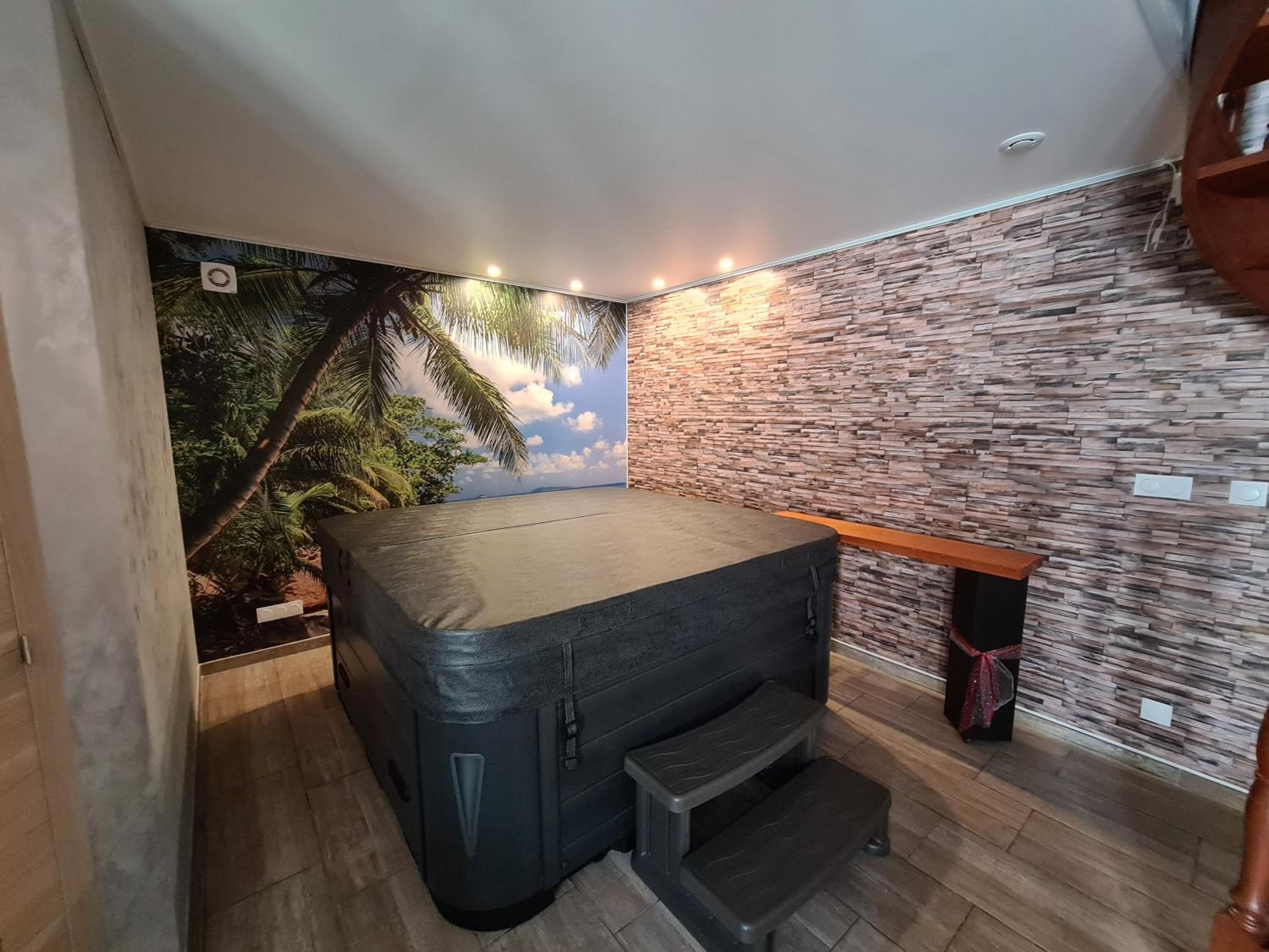 Large Double Room - Photo 25