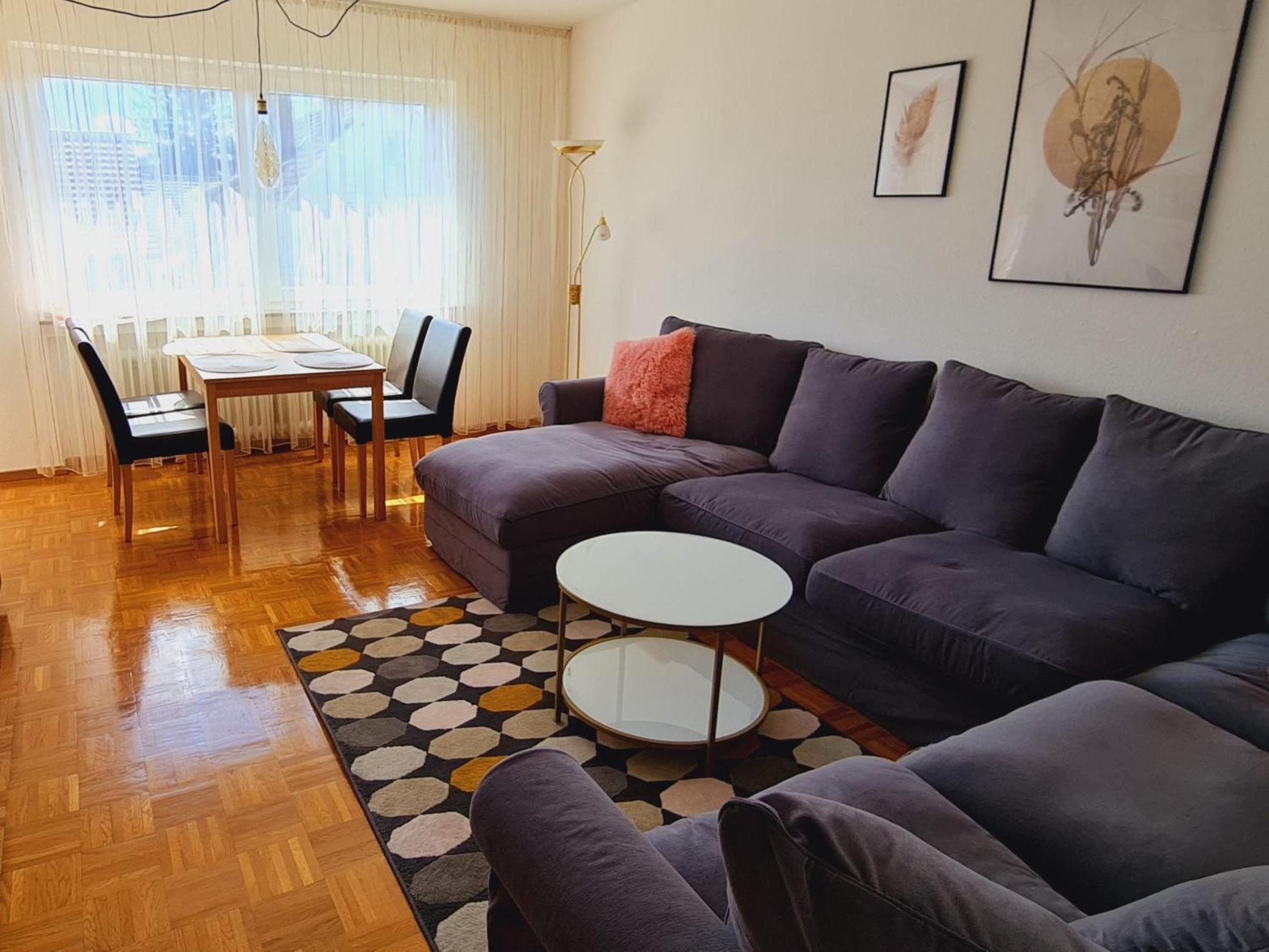 One-Bedroom Apartment - Annex