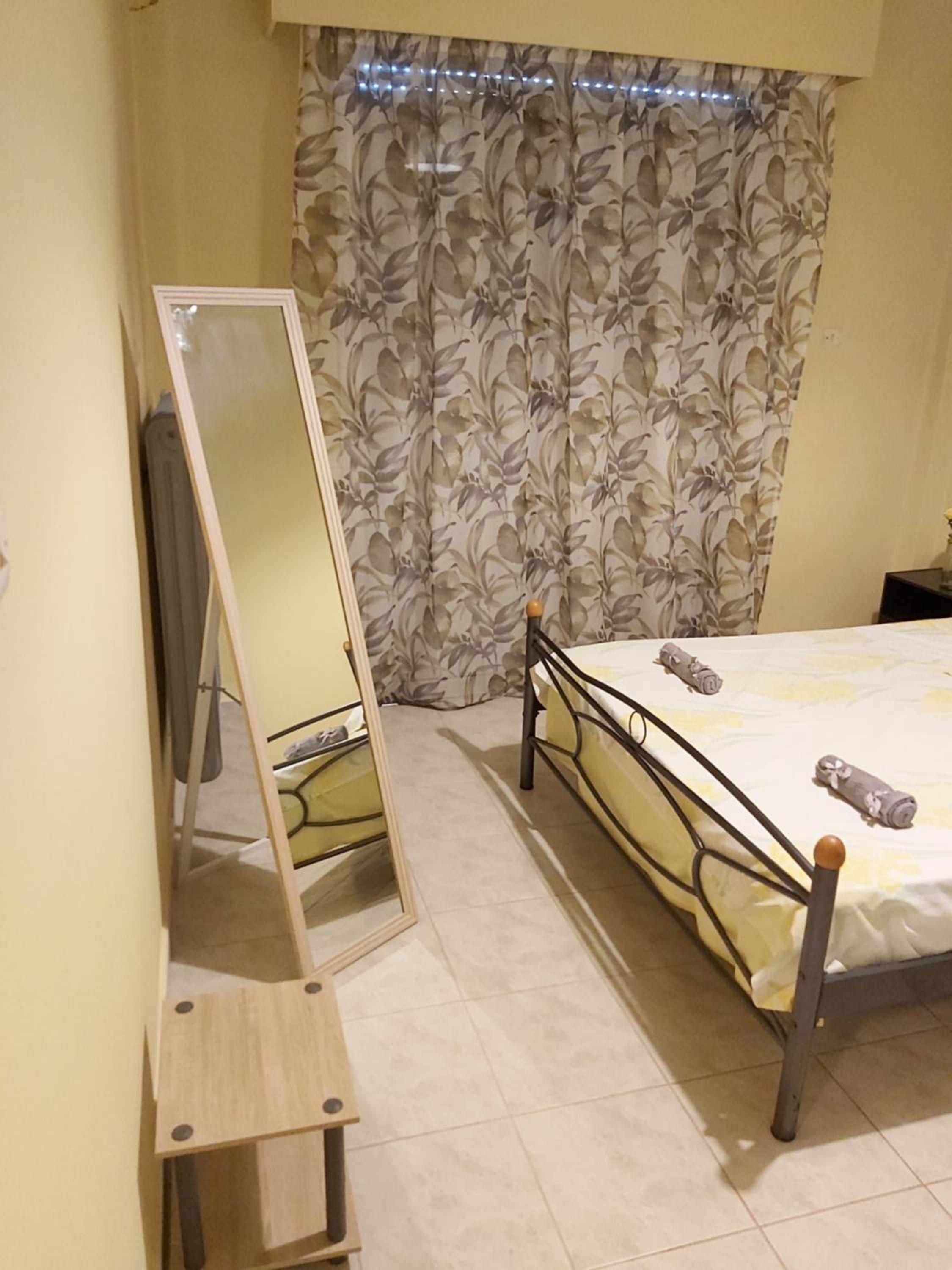 One-Bedroom Apartment - Photo 20