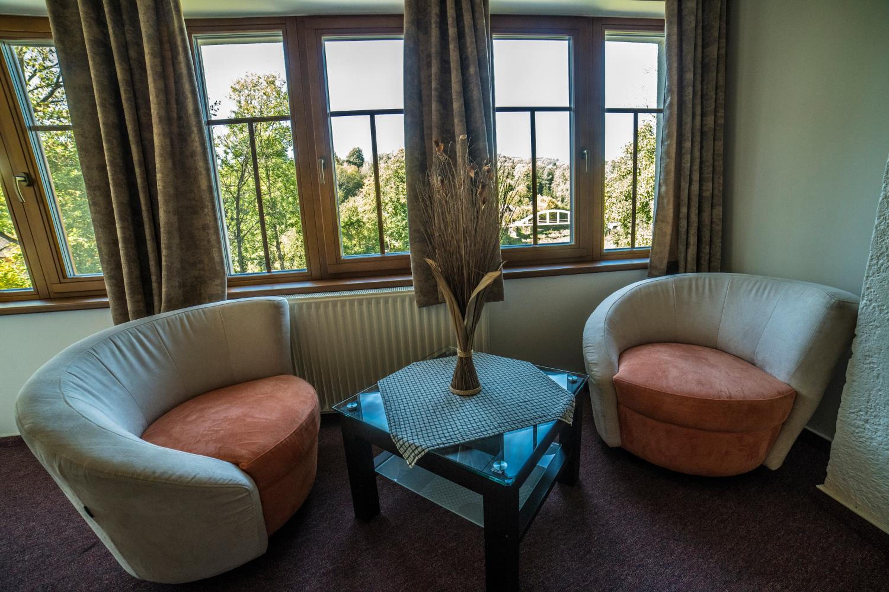 Double or Twin Room - Photo 3