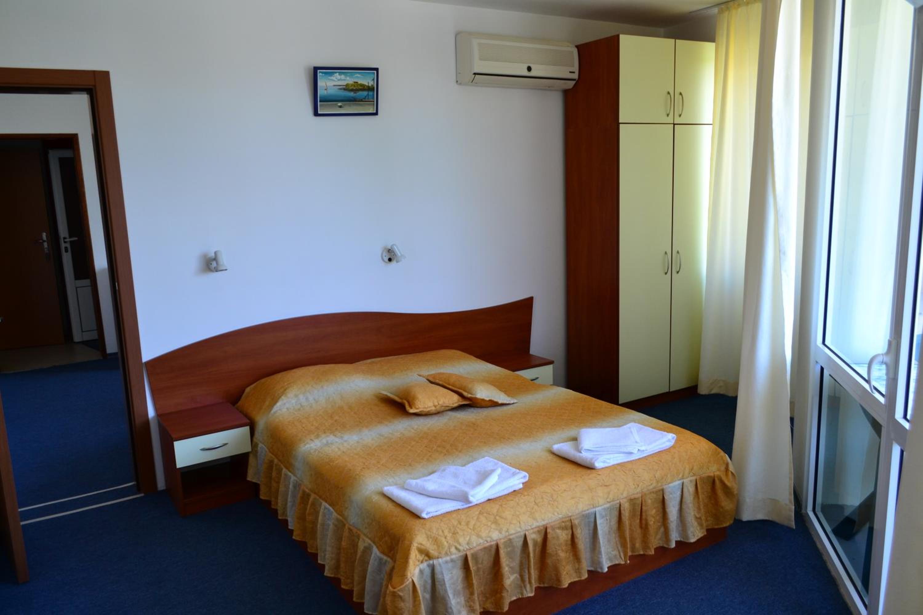Double or Twin Room with Balcony