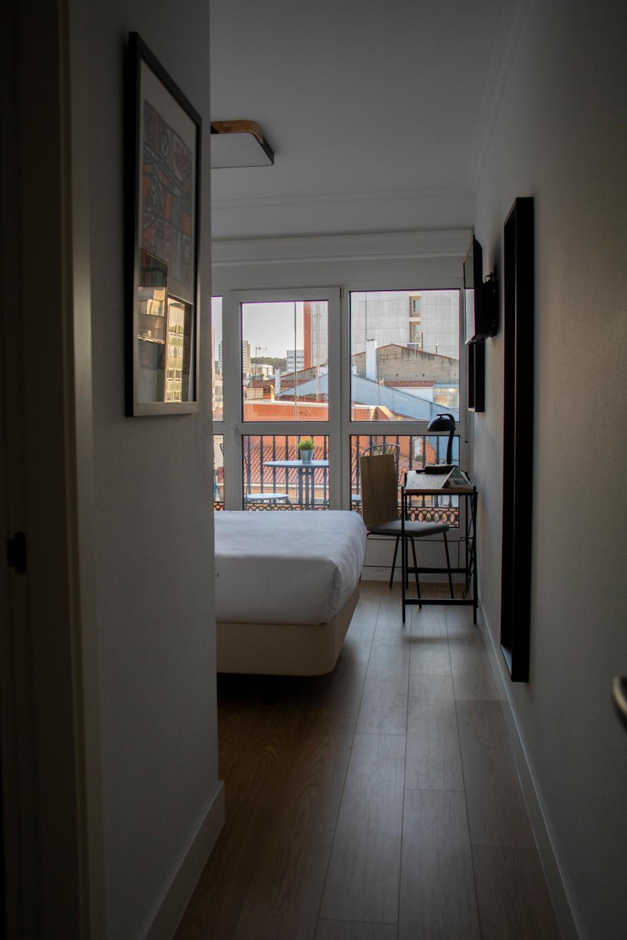 Double Room with Terrace - Photo 16
