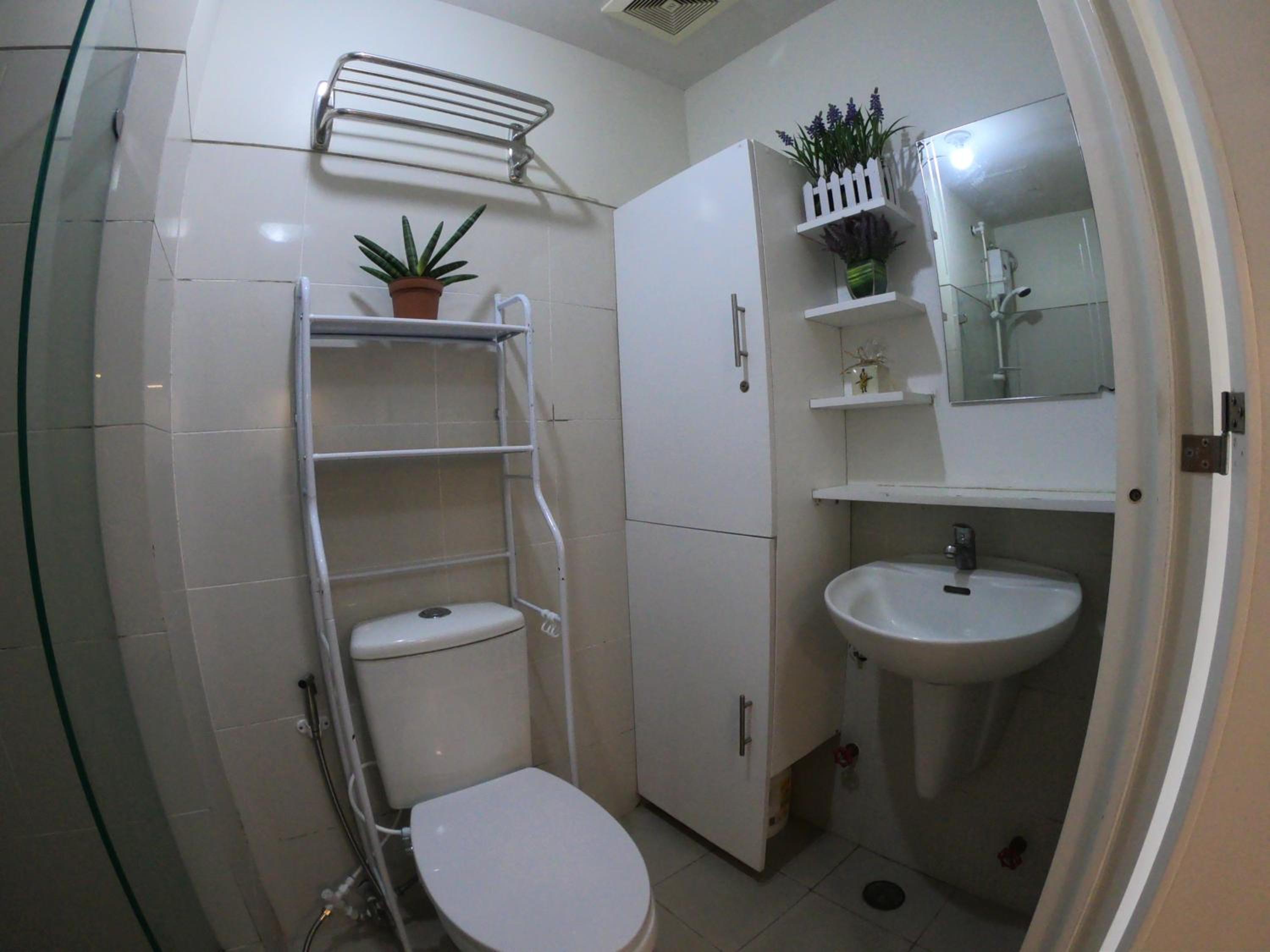One-Bedroom Apartment - Photo 10