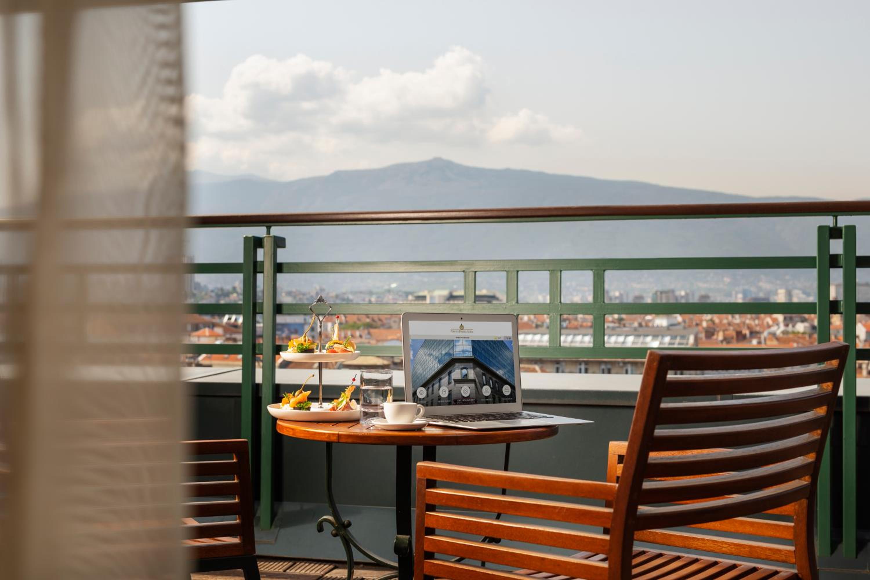 Panorama Room on the Top Floor with a Terrace - Photo 3