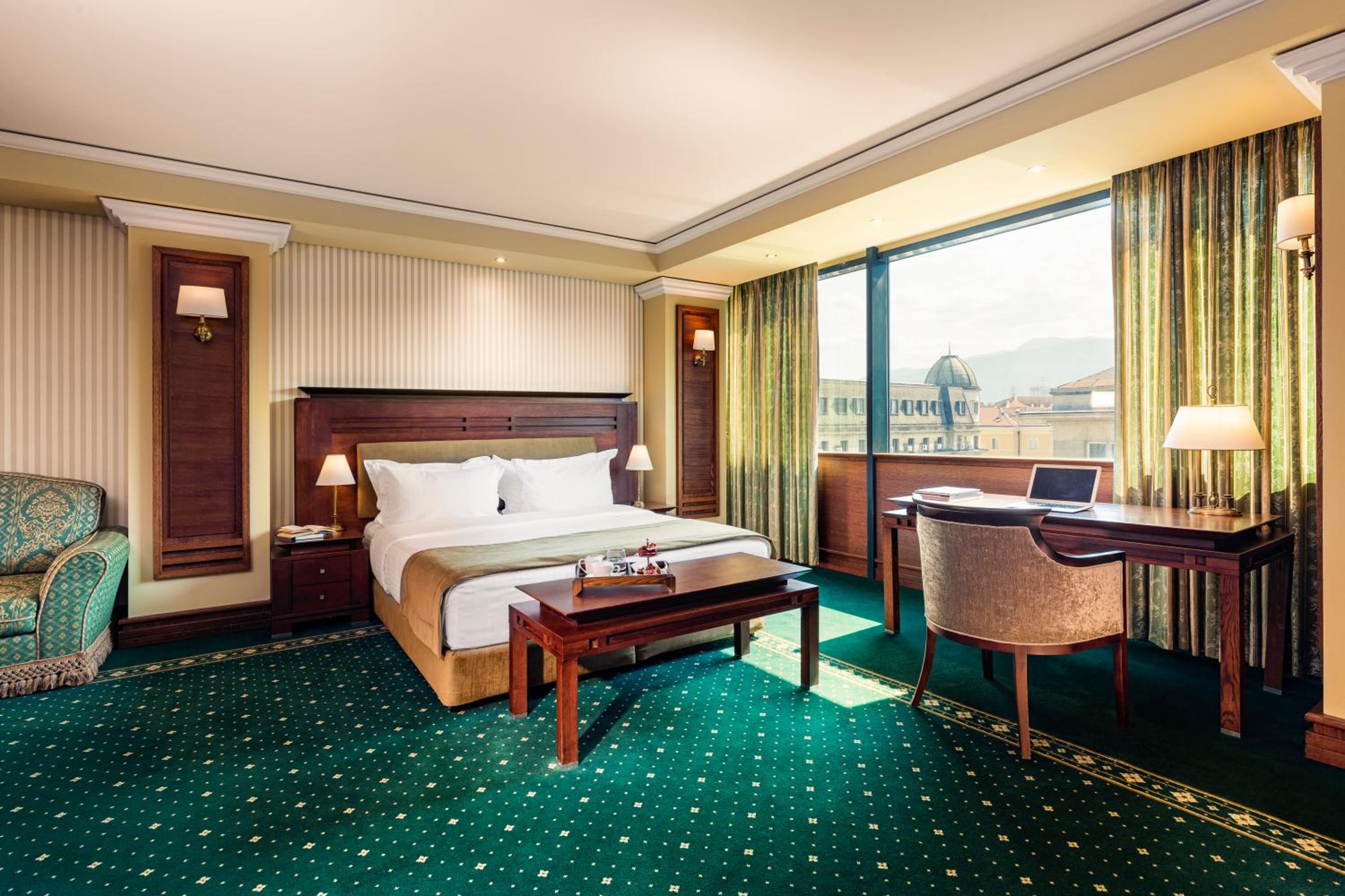 Executive Room with Views to the City or to the National Theater photo 3