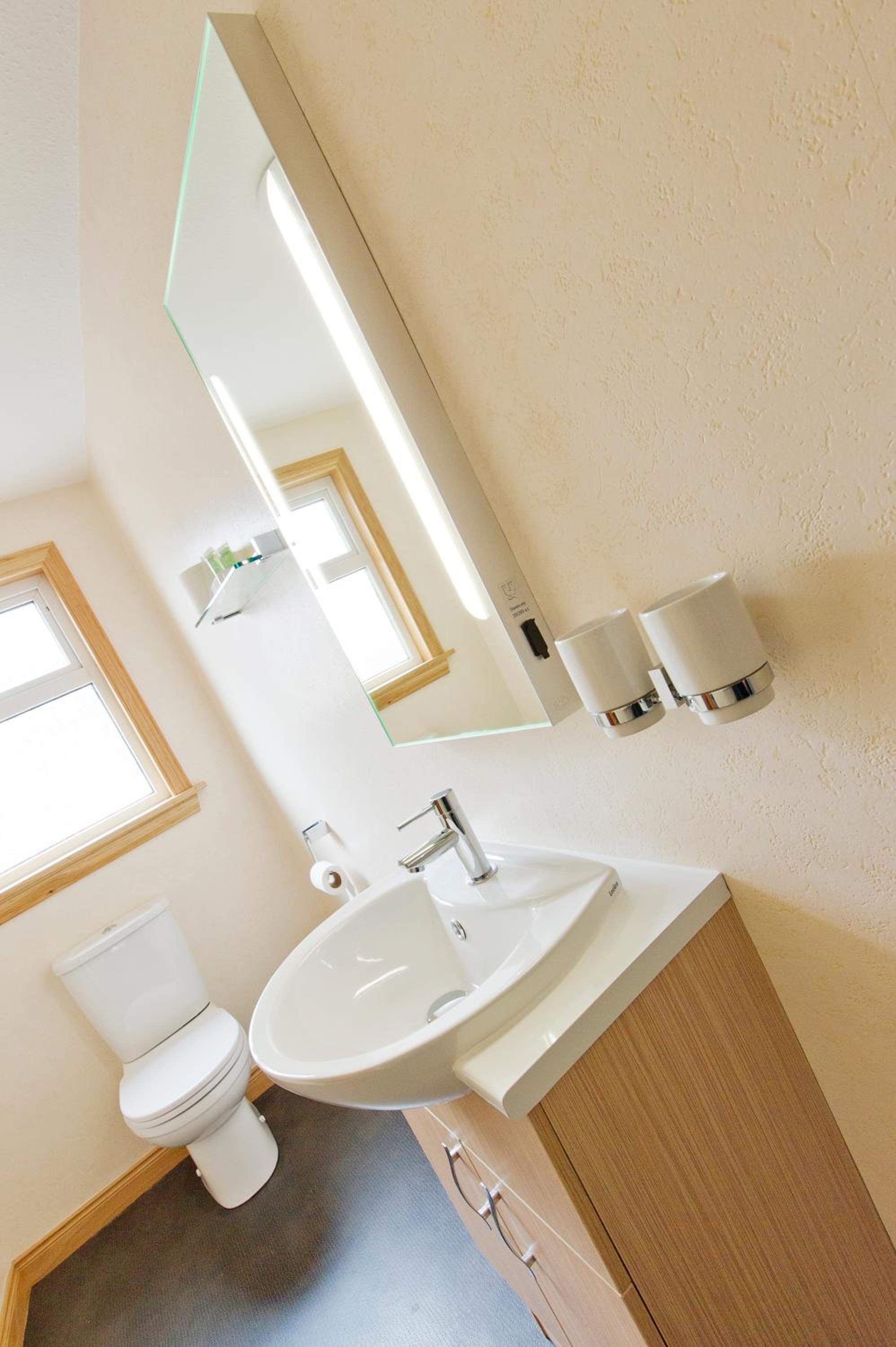 Double Room - Photo 2