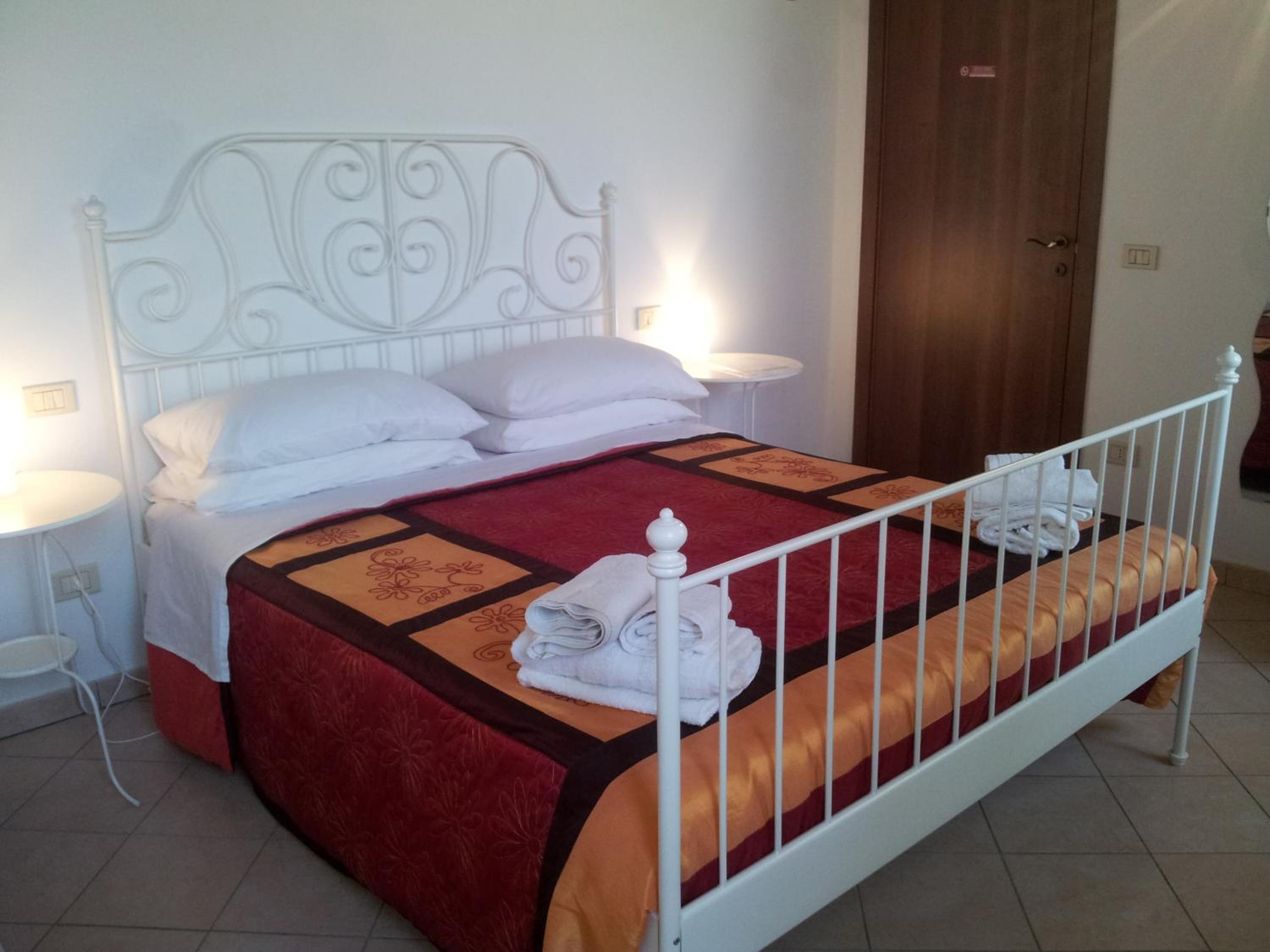 Large Triple Room
