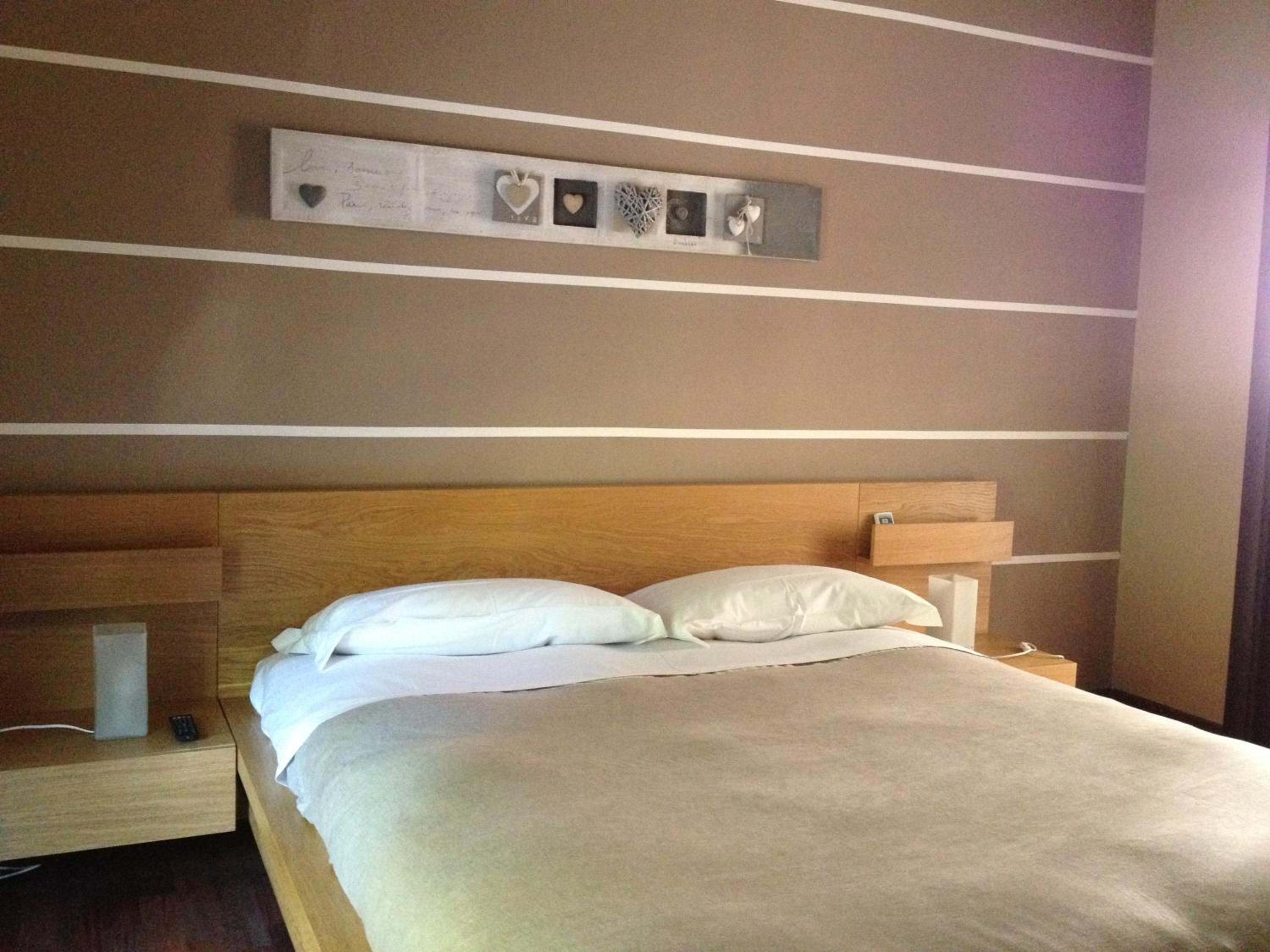 One-Bedroom Apartment (4 Adults) photo 2