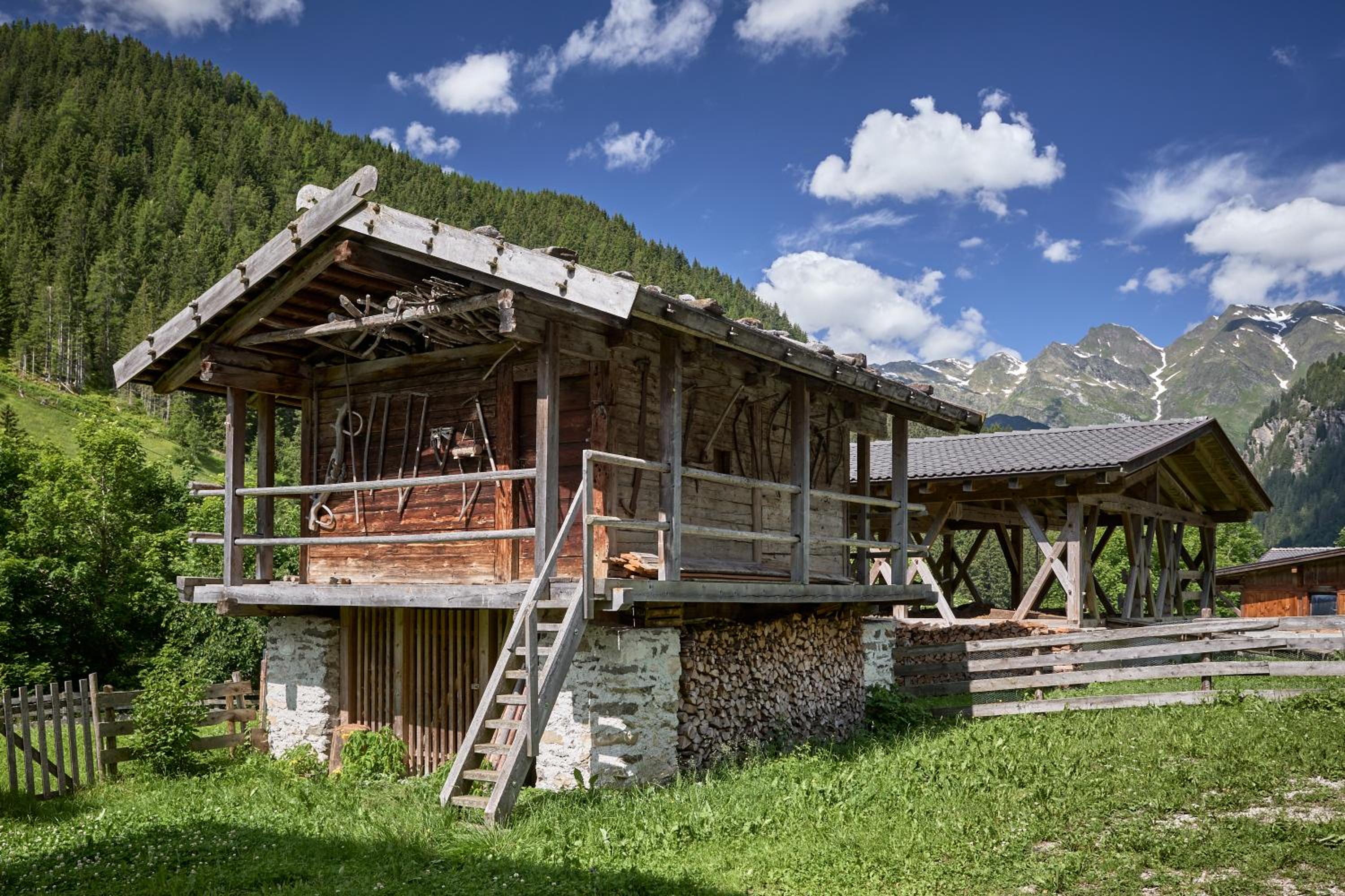 Studio with Mountain View photo 2