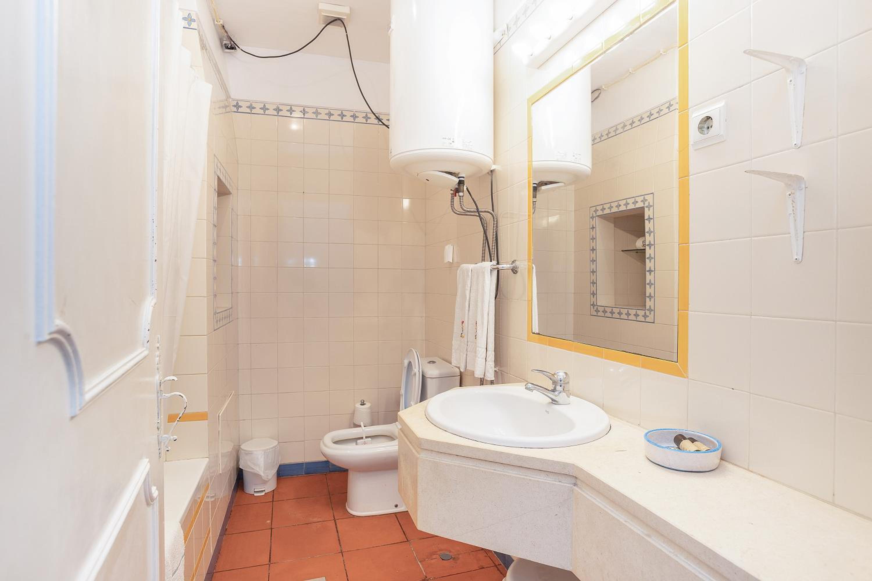 Family Suite - Photo 2