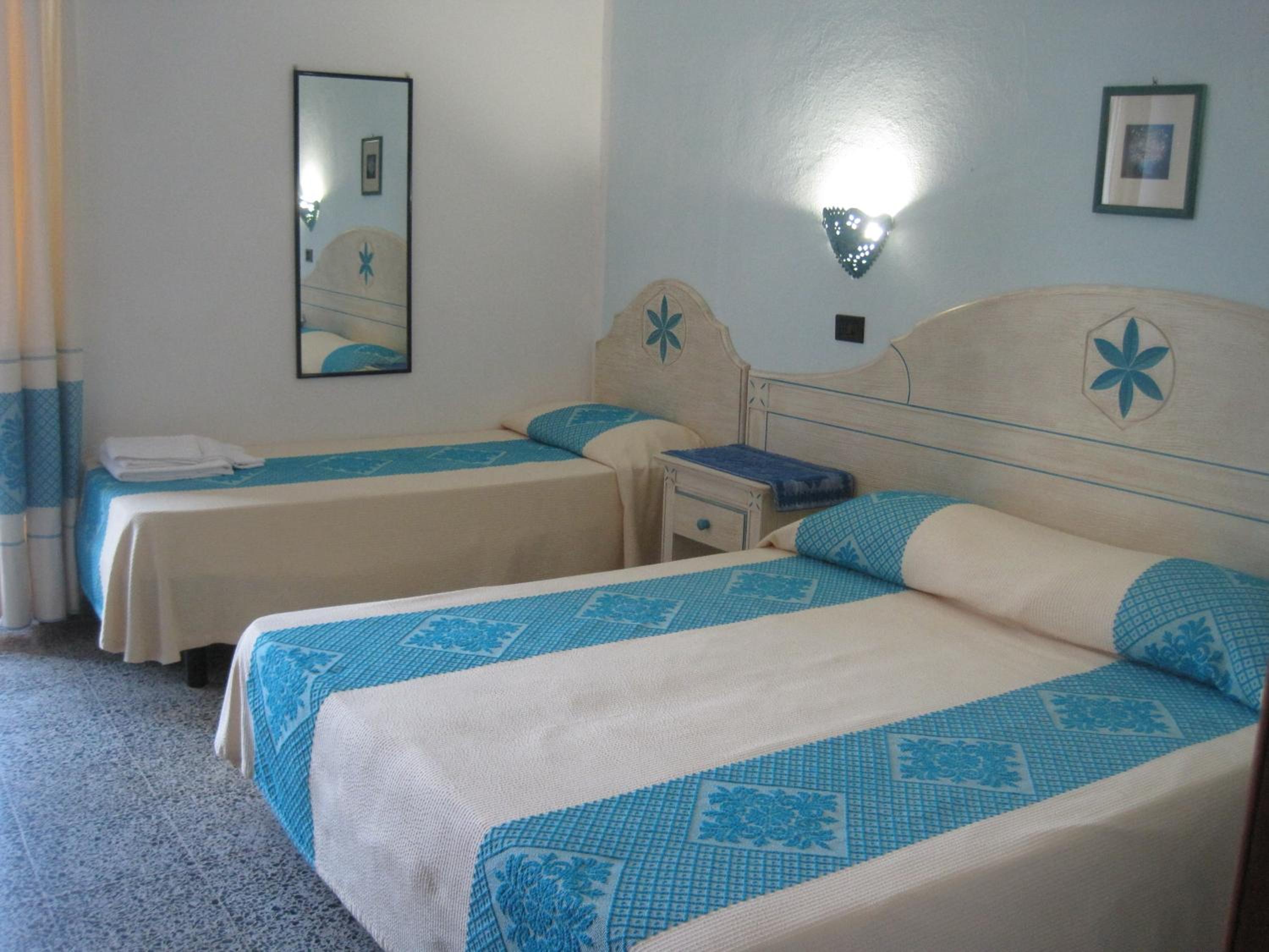 Triple Room with Balcony photo 1