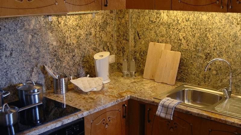 One-Bedroom Apartment (2 Adults) - Photo 18