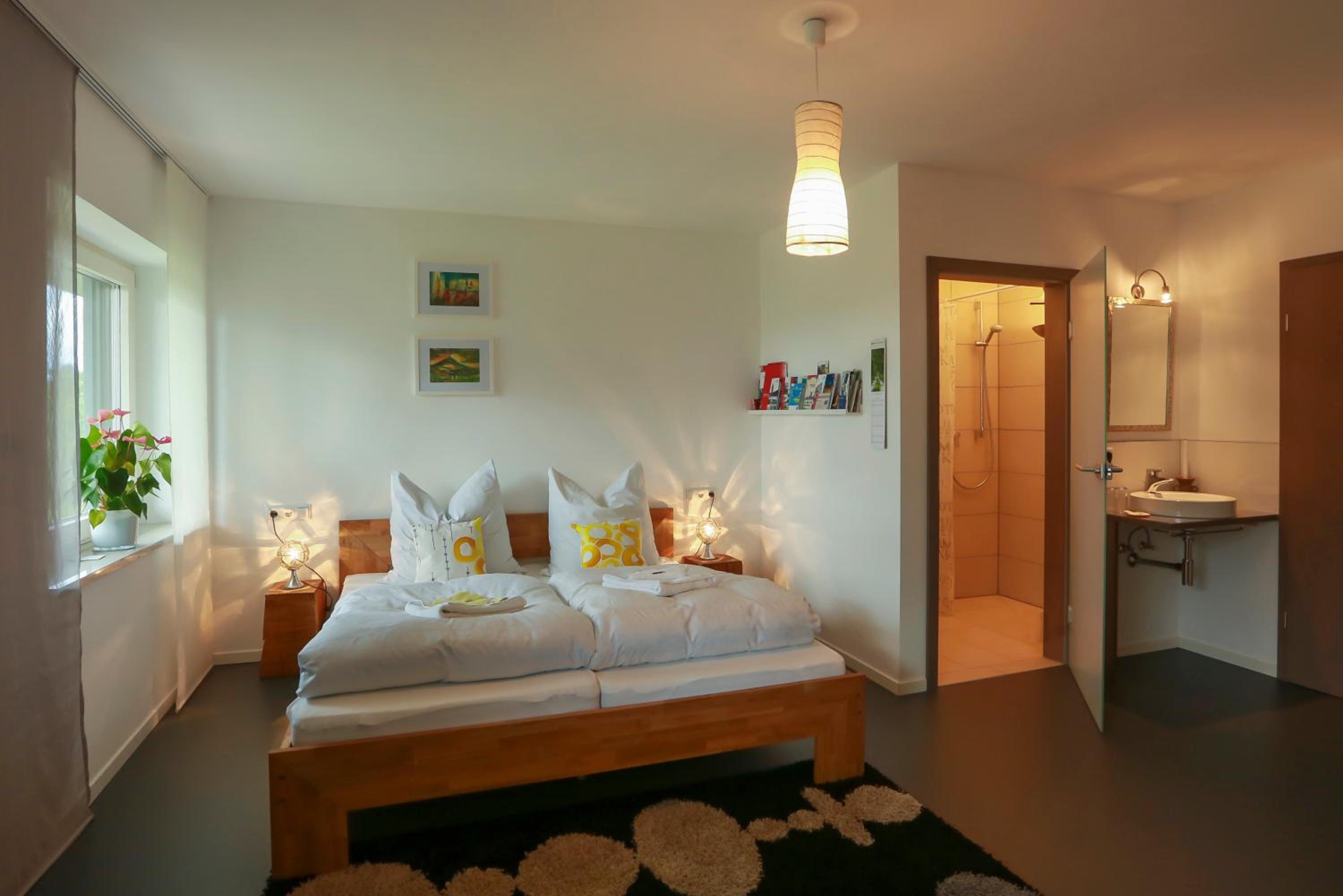 Double Room with Private Bathroom photo 1