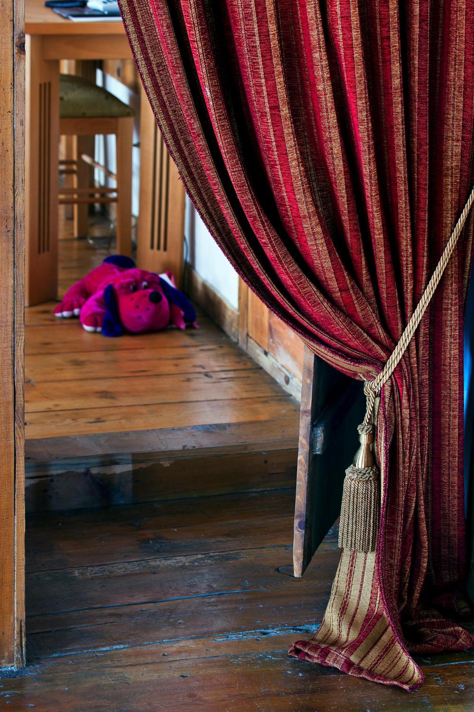 Suite - Photo 5