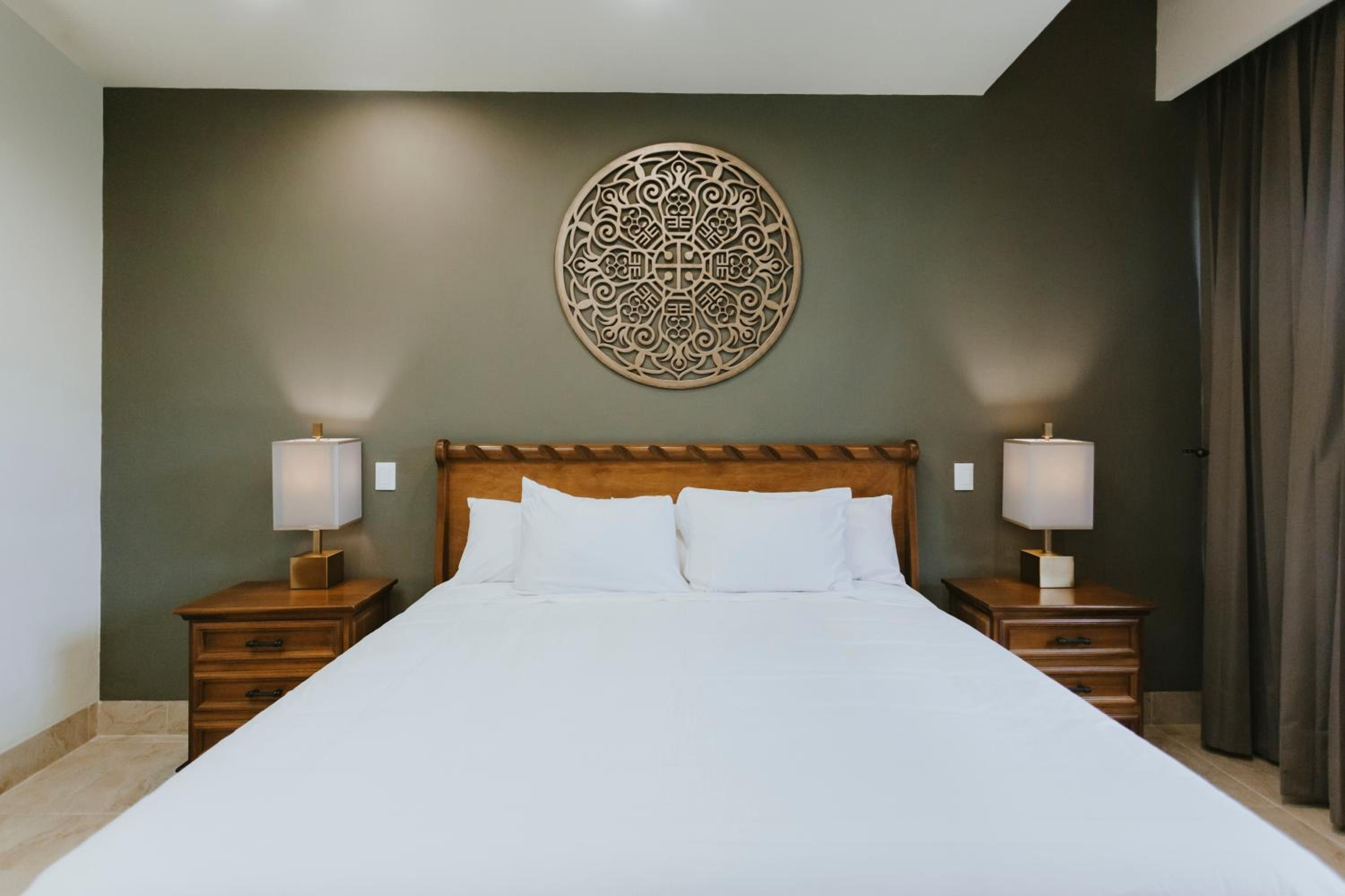 Superior King Room - Photo 6