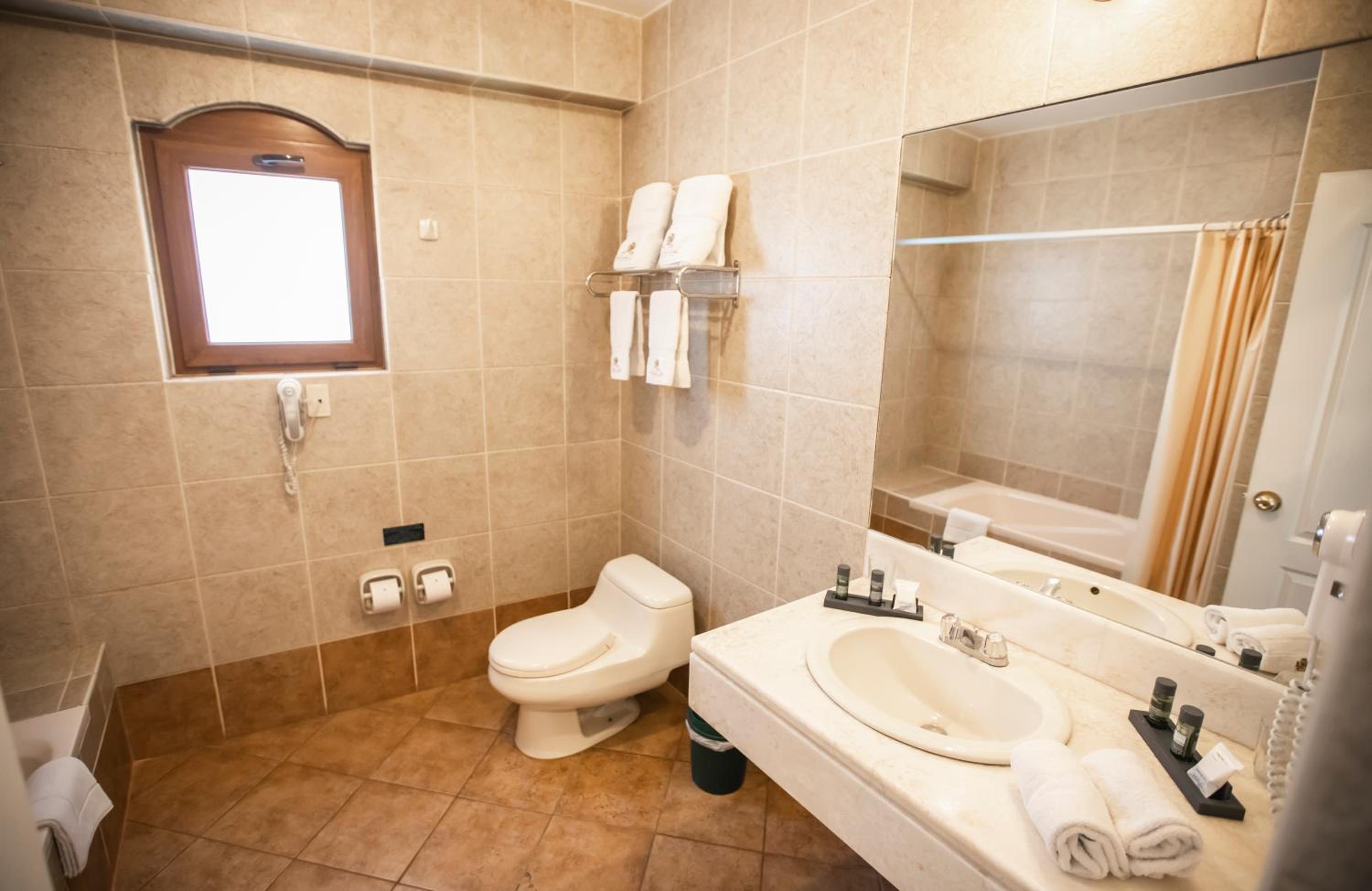 Twin Room - Photo 2