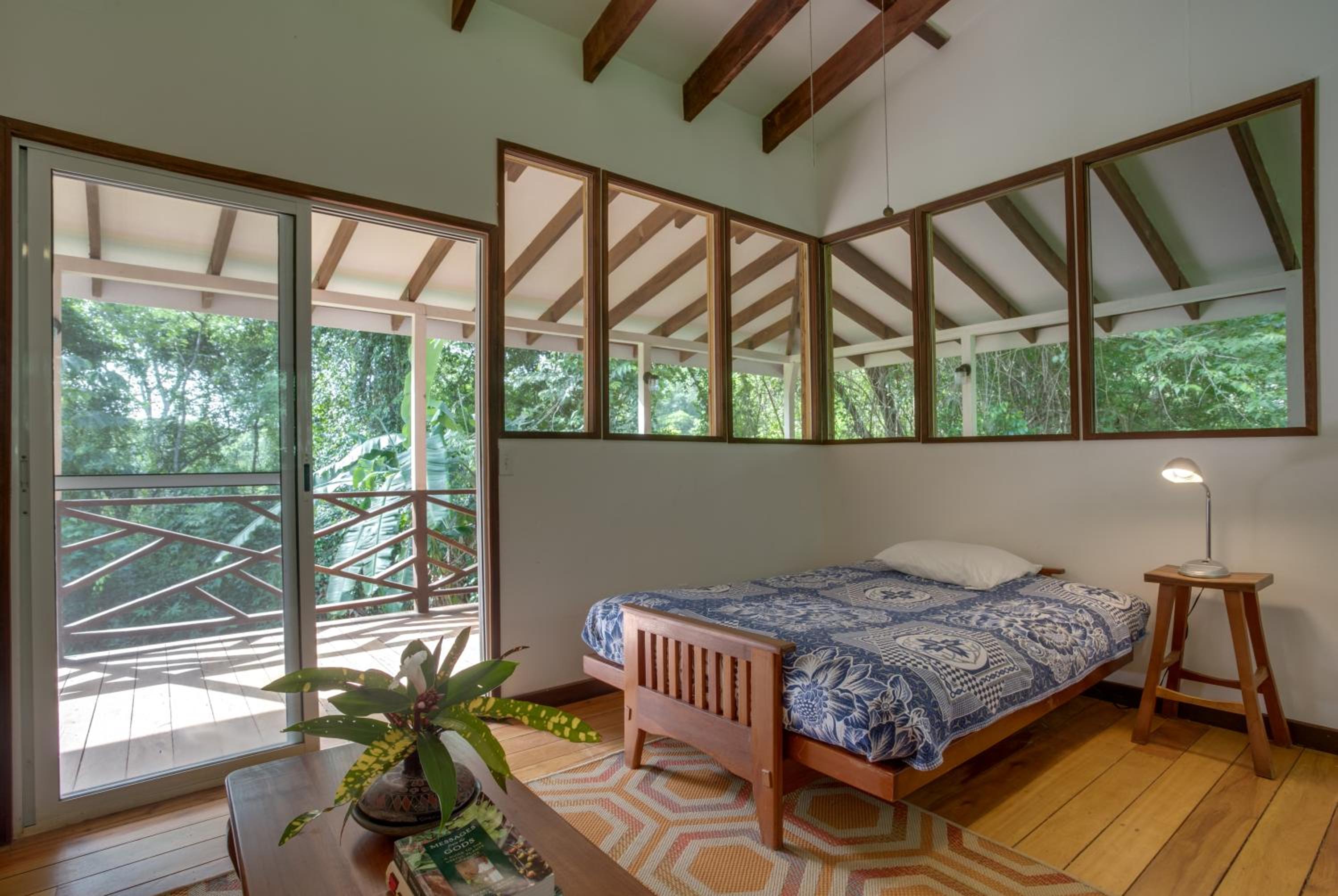 One-Bedroom House photo 2