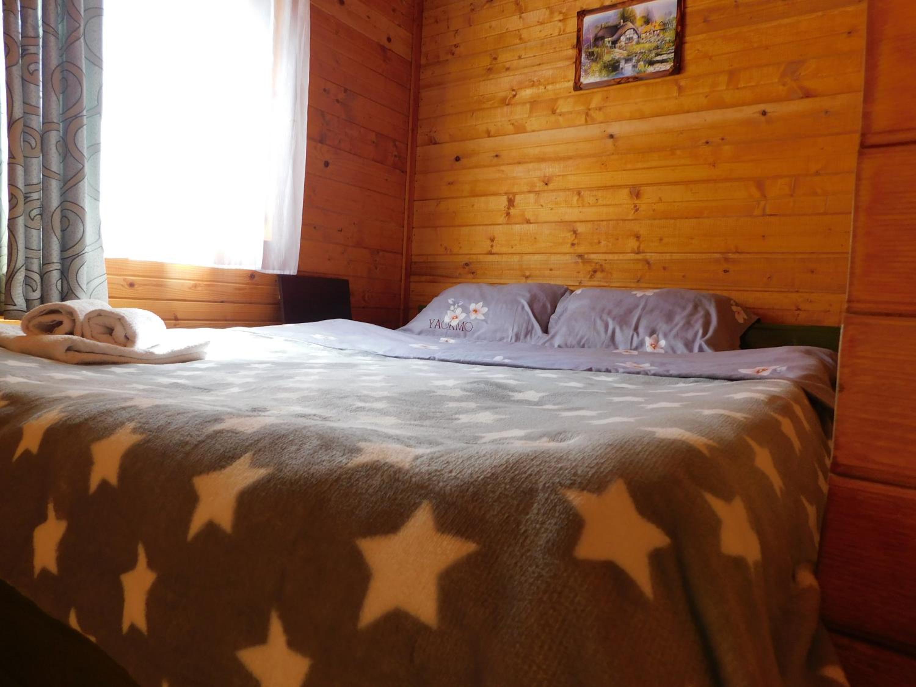 One-Bedroom House - Photo 96