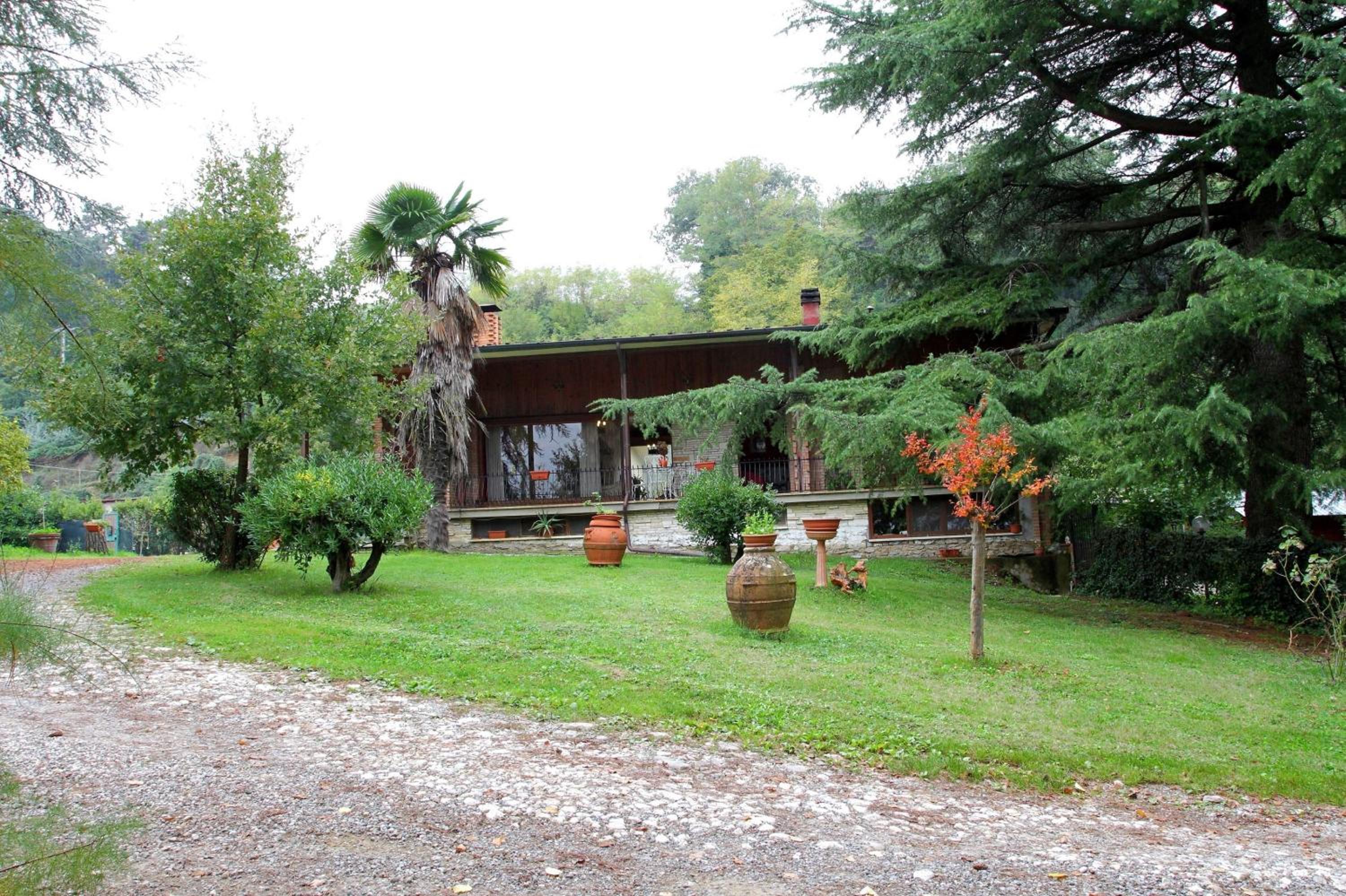 Two-Bedroom Villa - Photo 37
