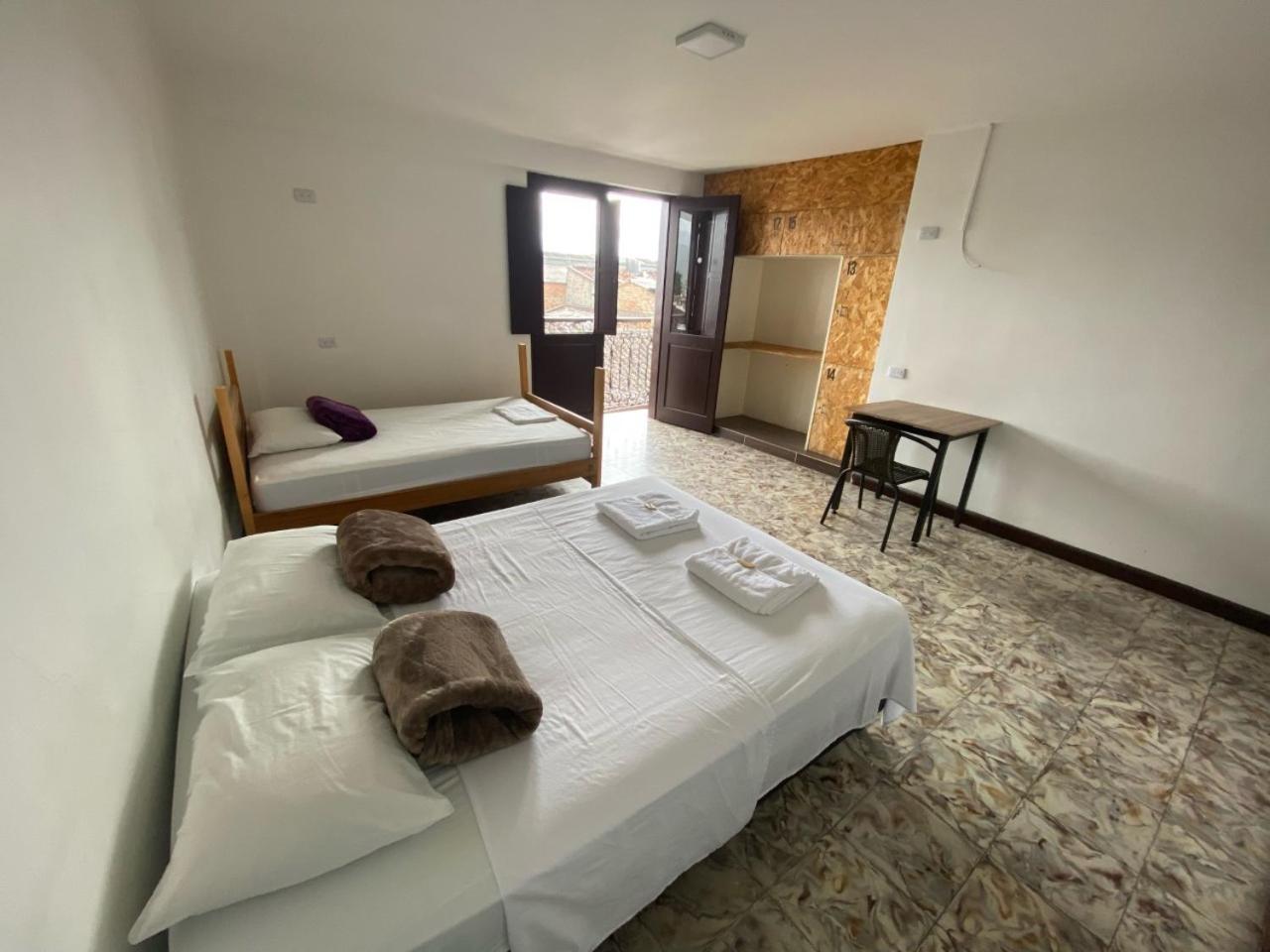 Deluxe Double Room with Balcony photo 2