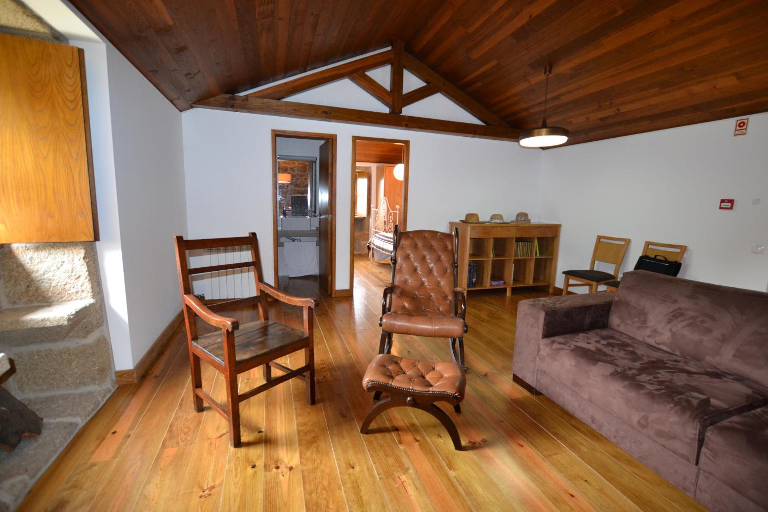 Three-Bedroom House photo 1