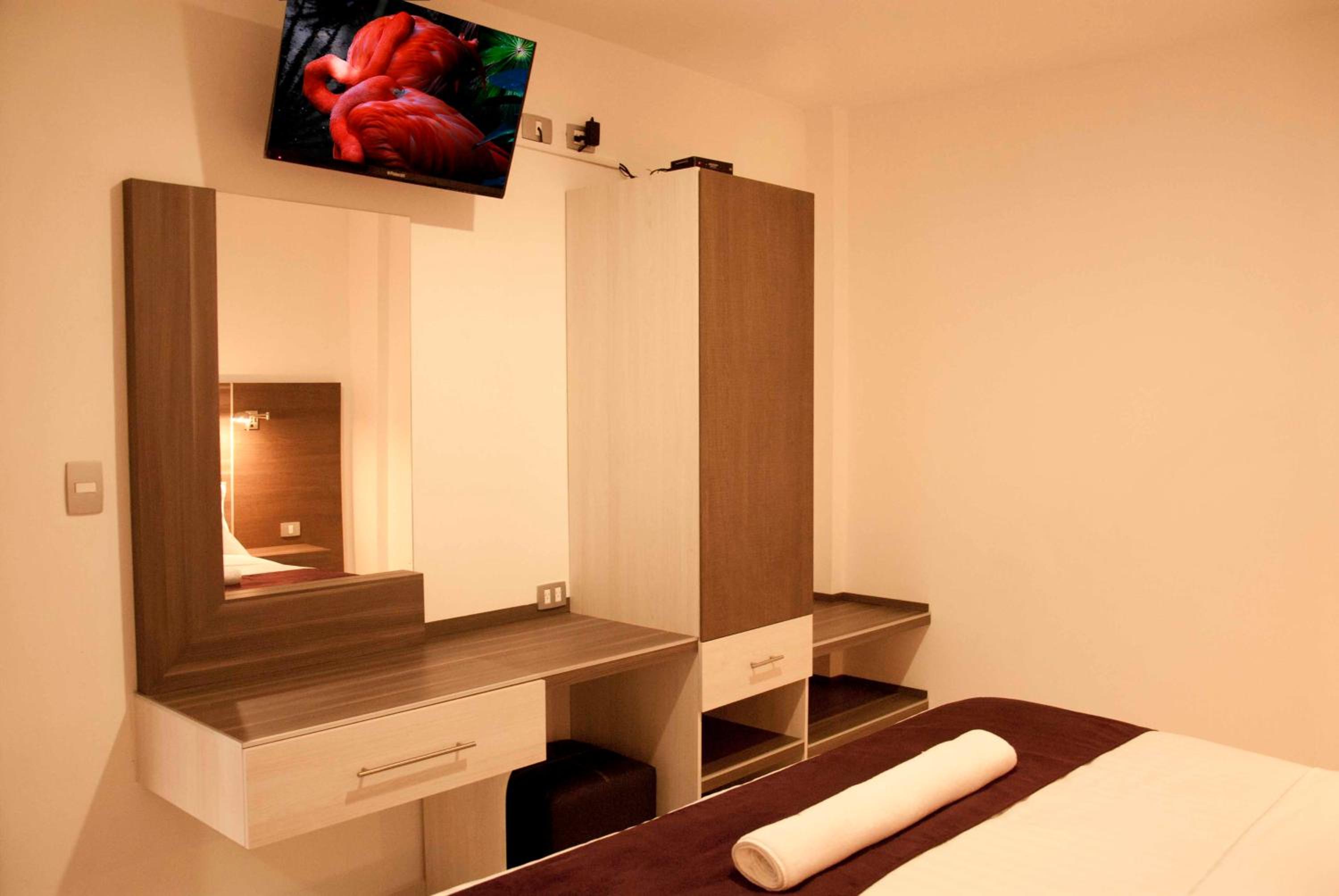 Double Room with Two Double Beds photo 1
