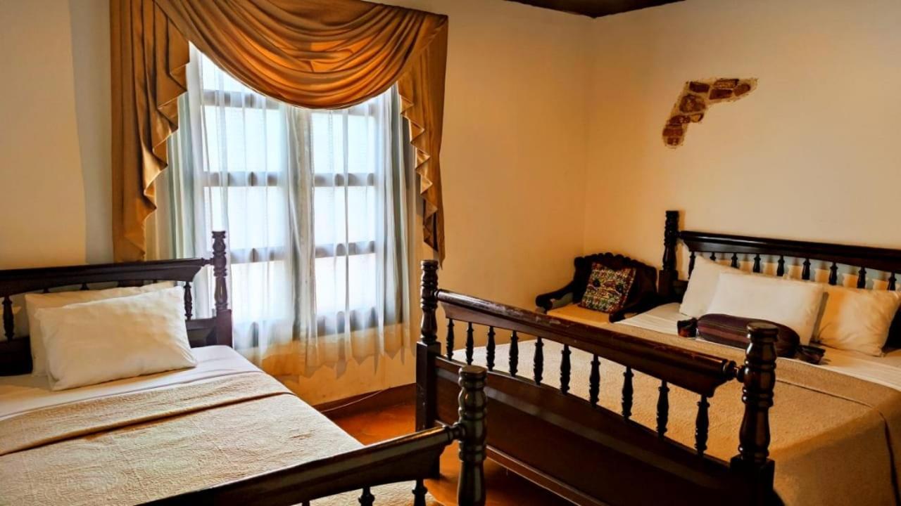 Basic Triple Room