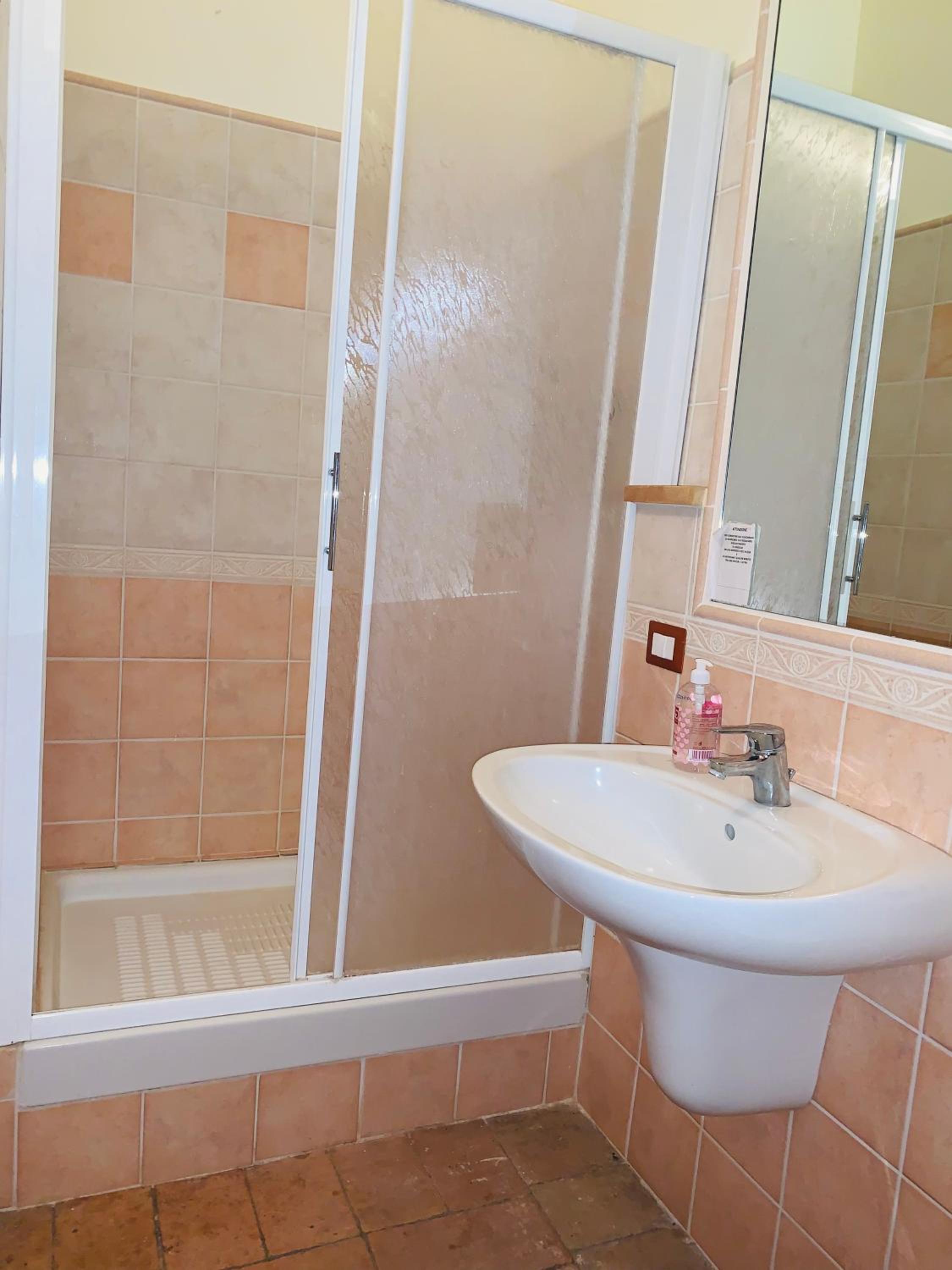 Large Double Room photo 2