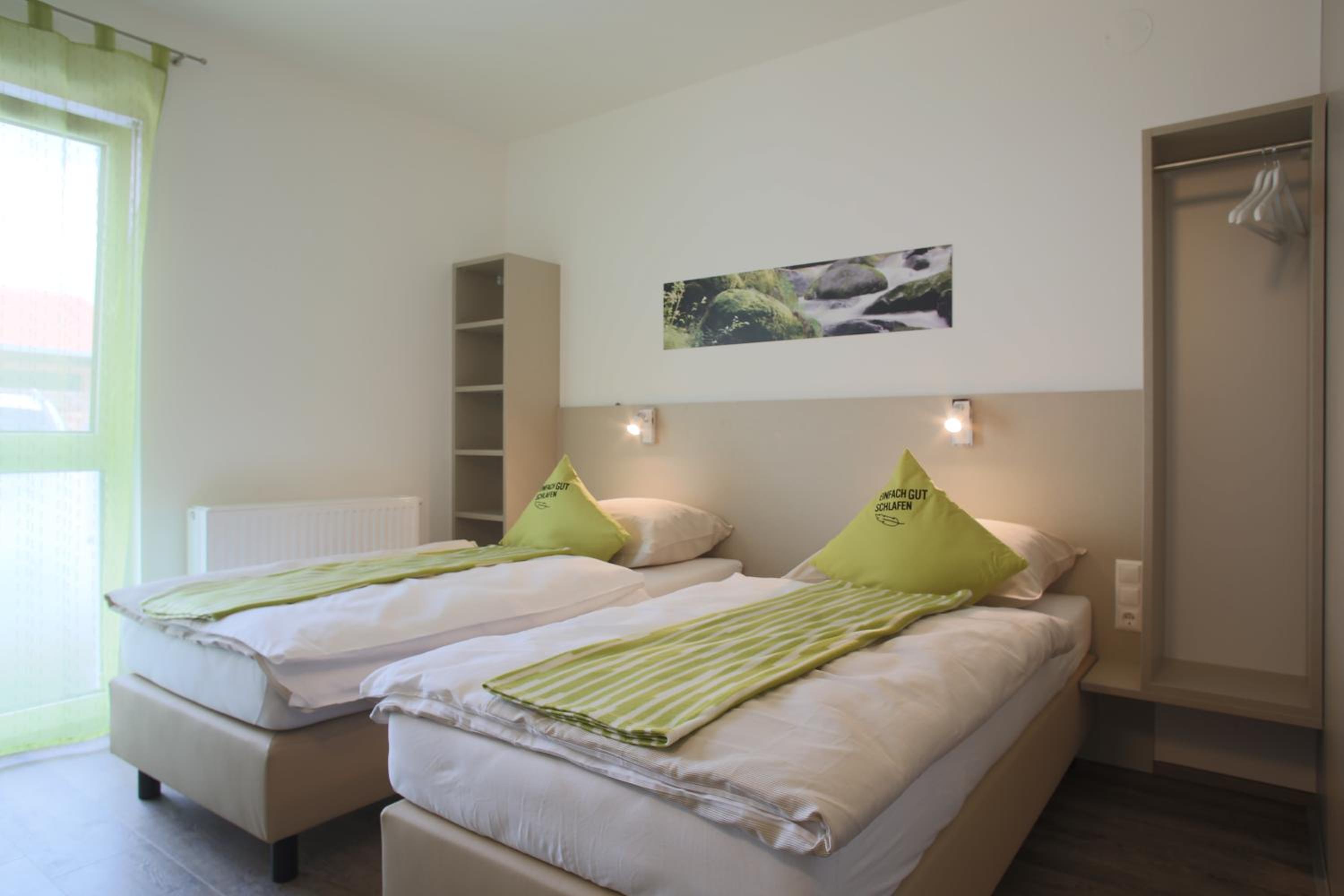 Double or Twin Room Standard - Photo 1