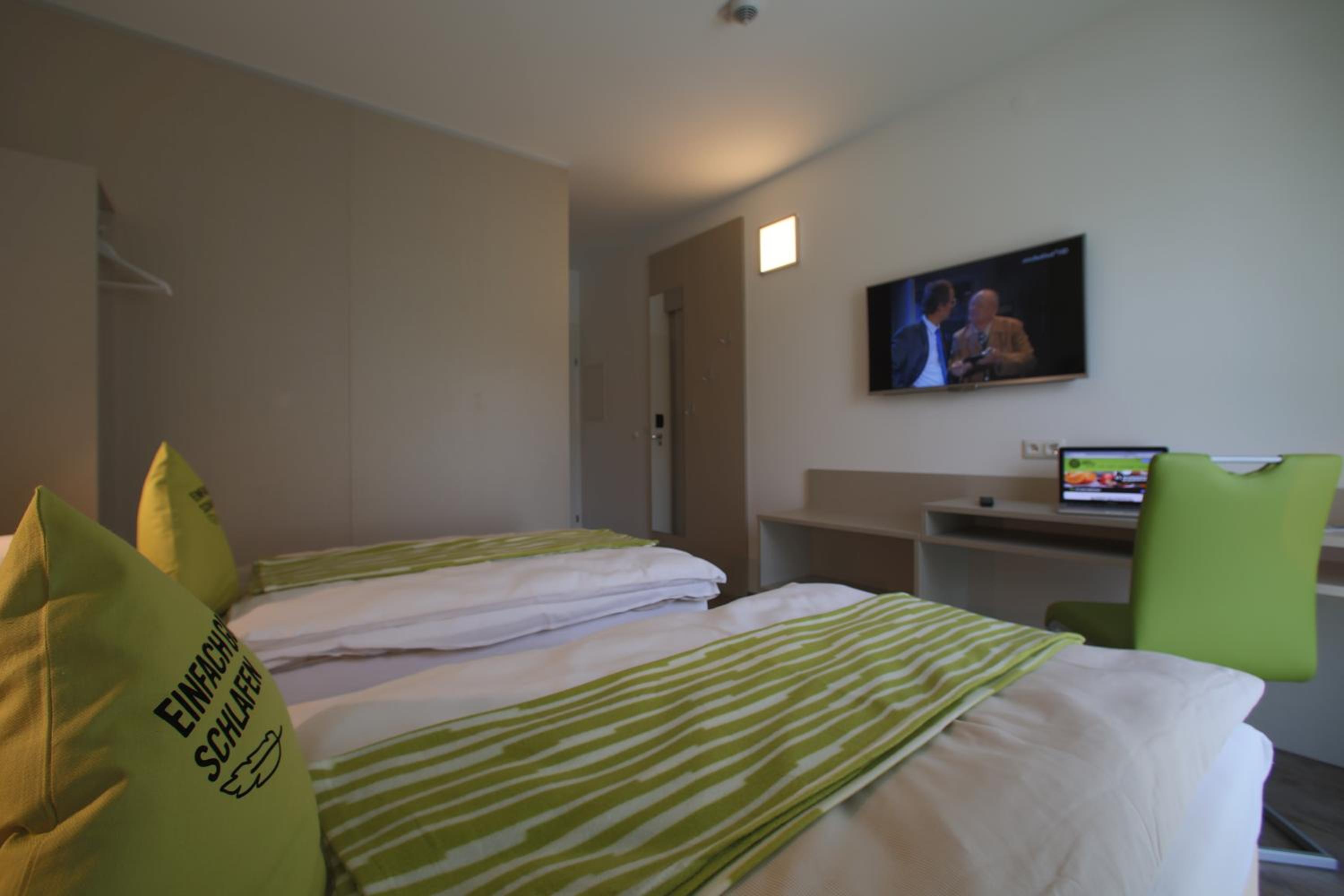 Double or Twin Room Standard - Photo 4