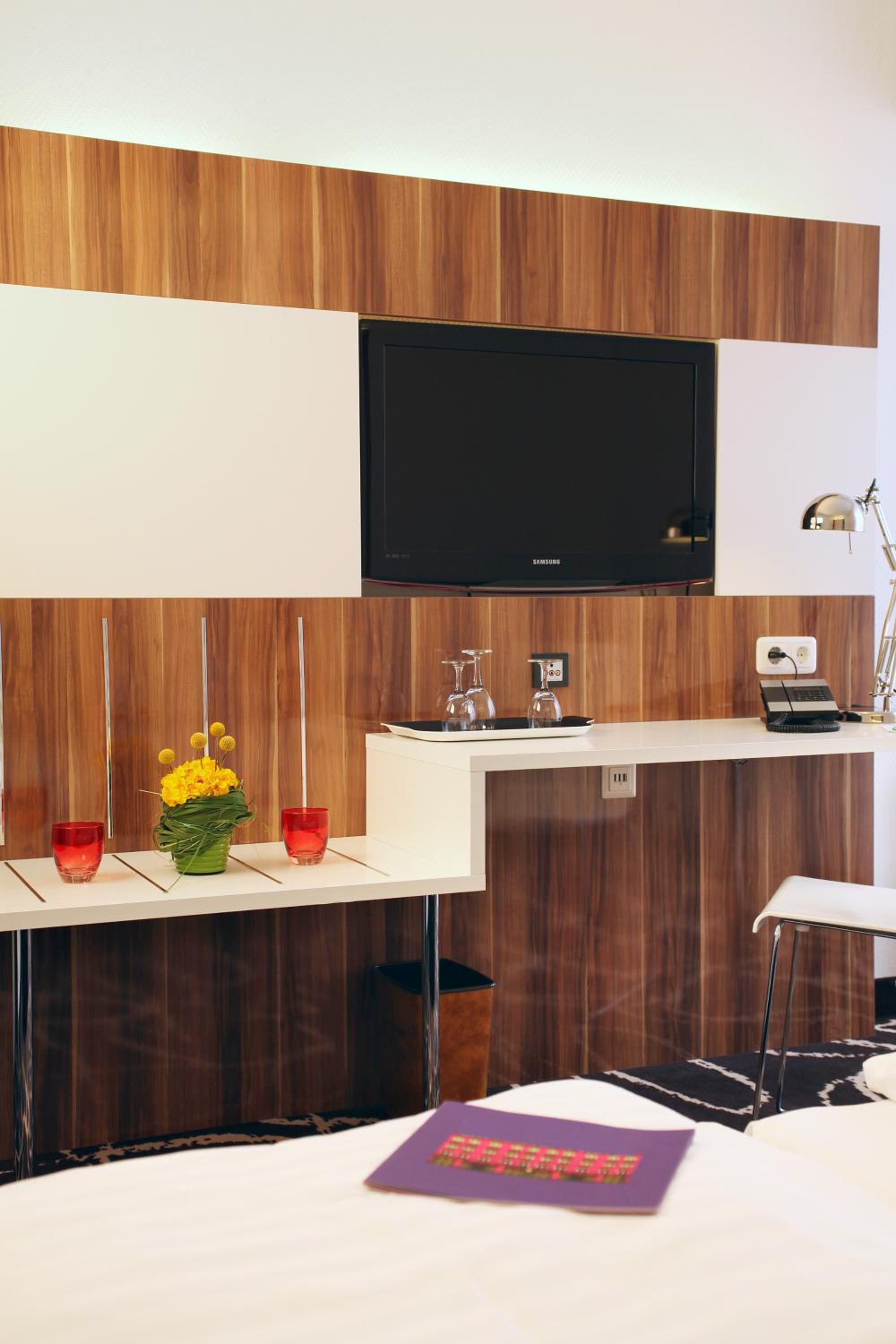 Standard Double Room - Photo 4
