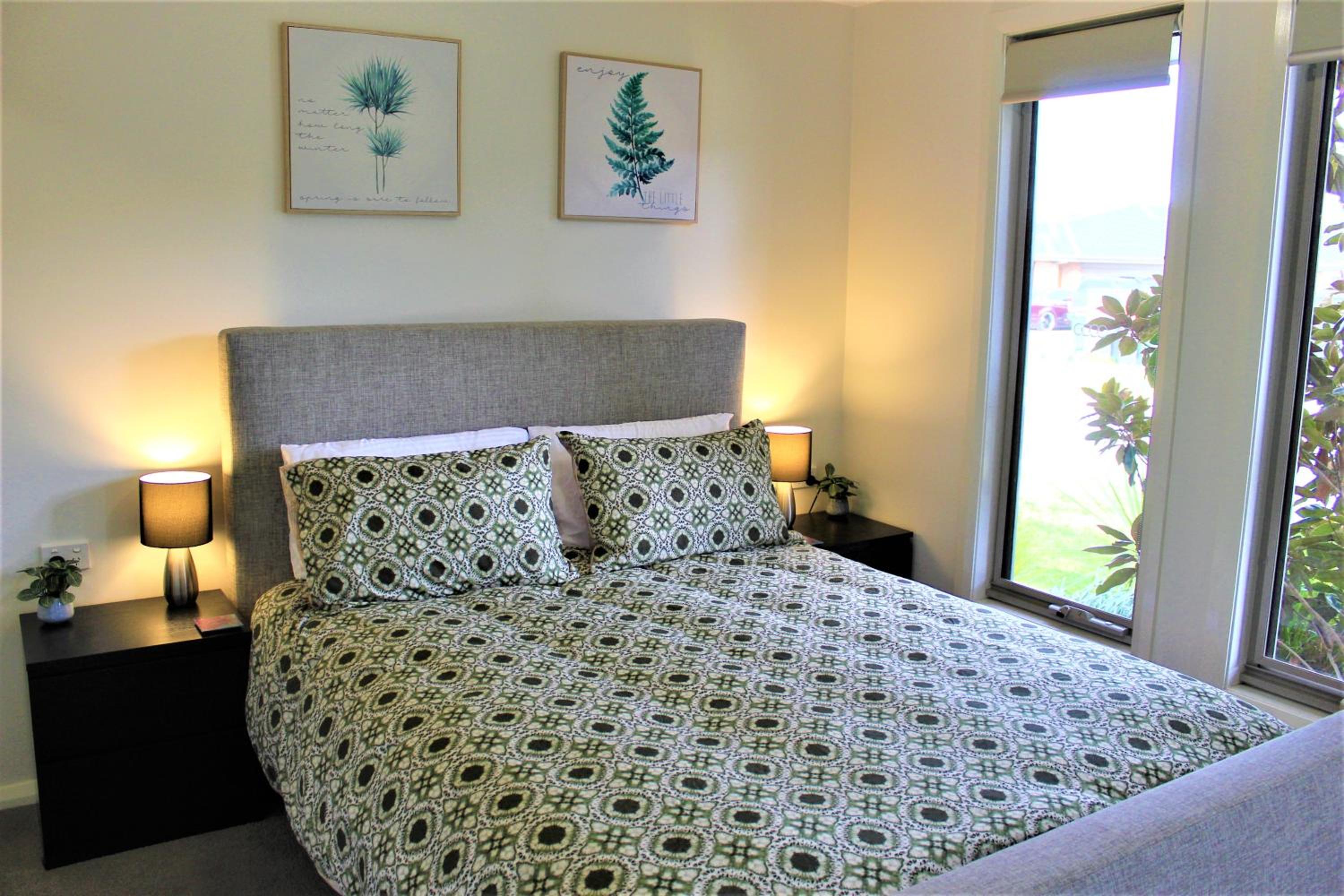 Three-Bedroom House photo 1
