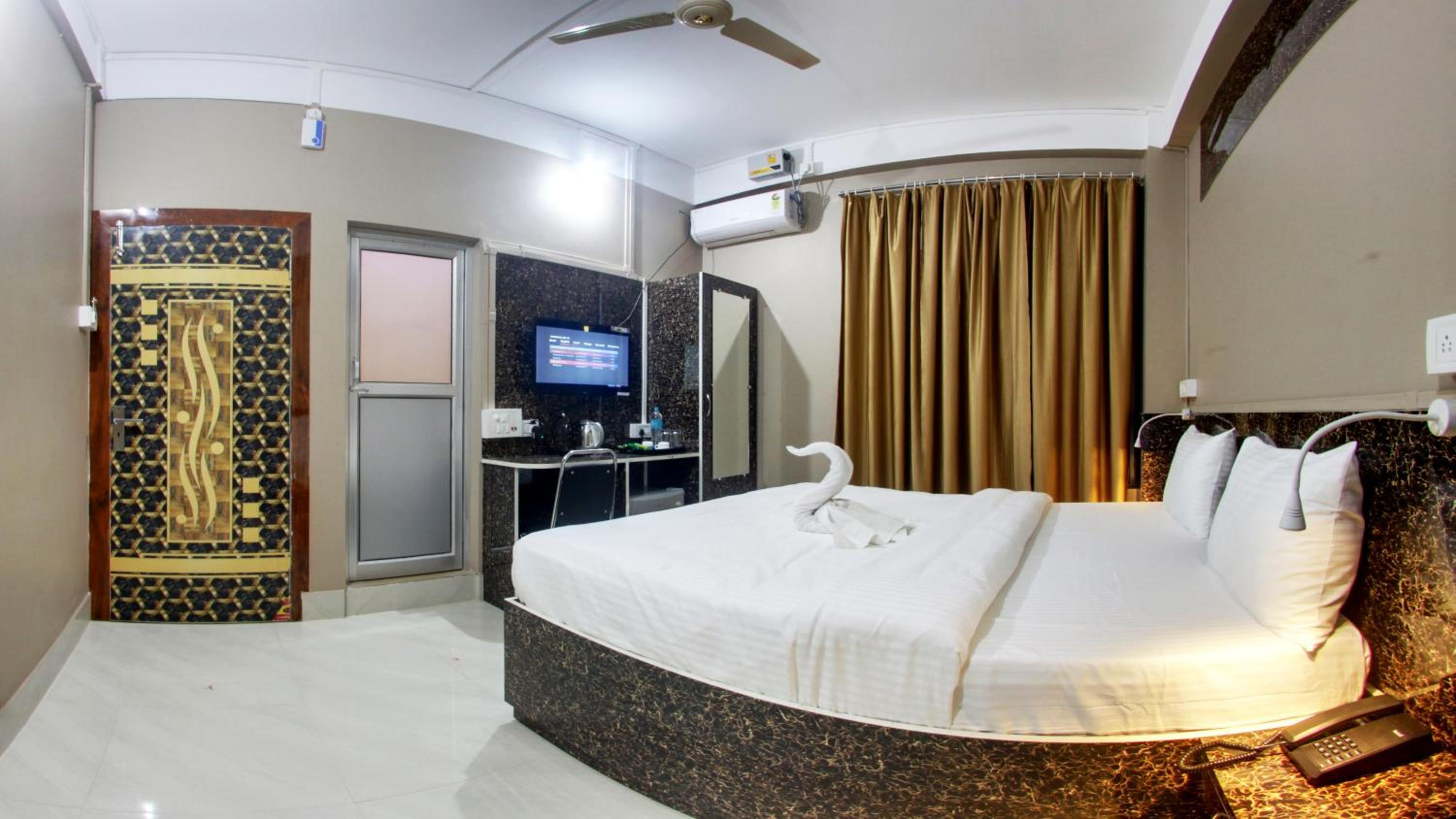 Large Single Room