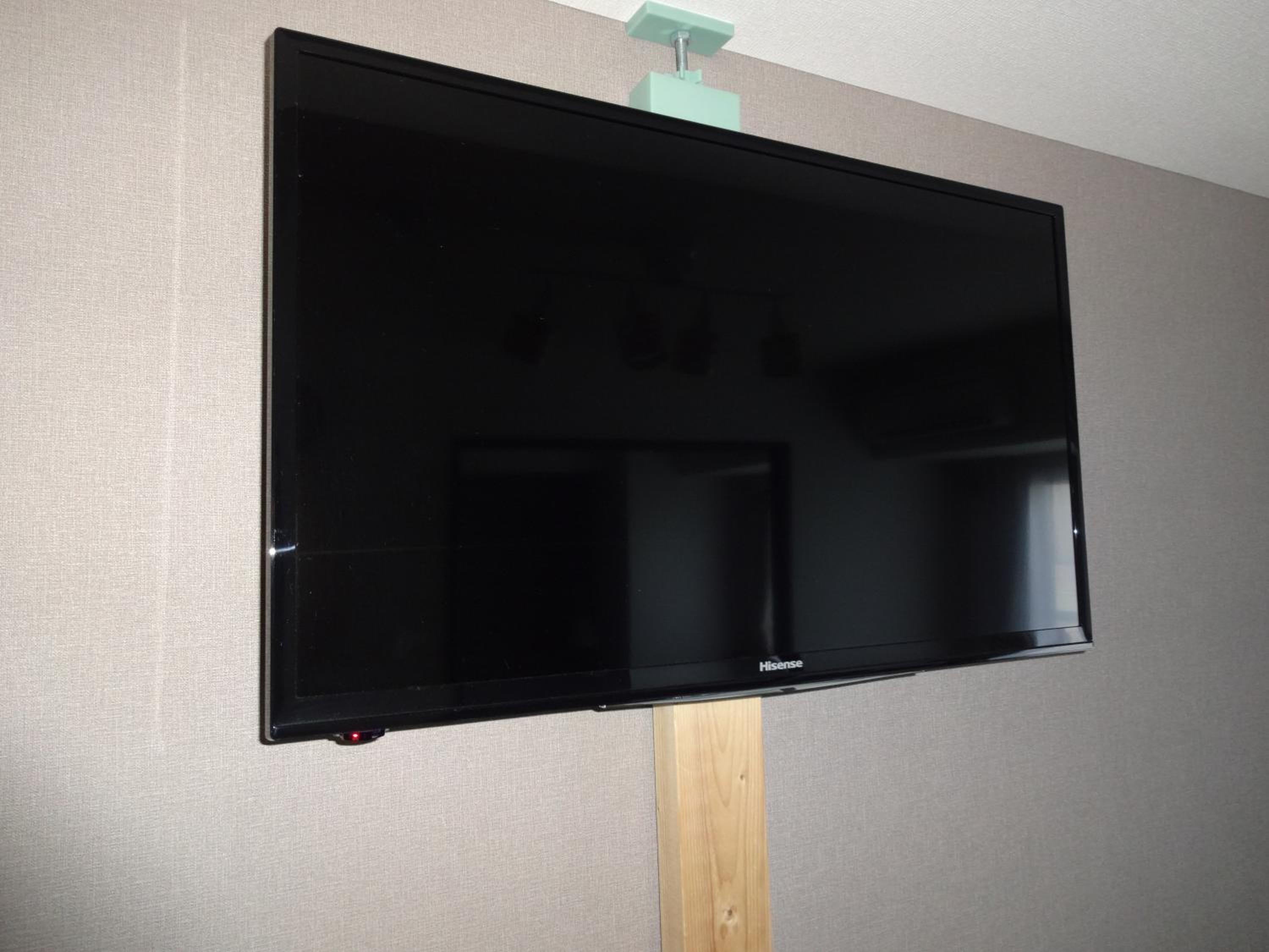 One-Bedroom Apartment - Photo 2