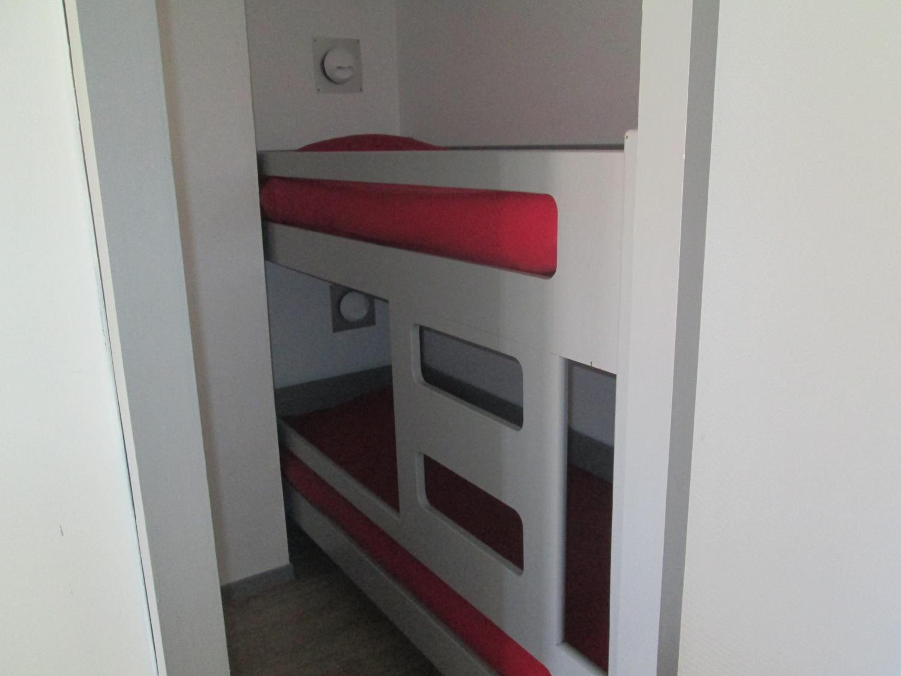 Studio (4 Adults) - Harbor or Pool Side