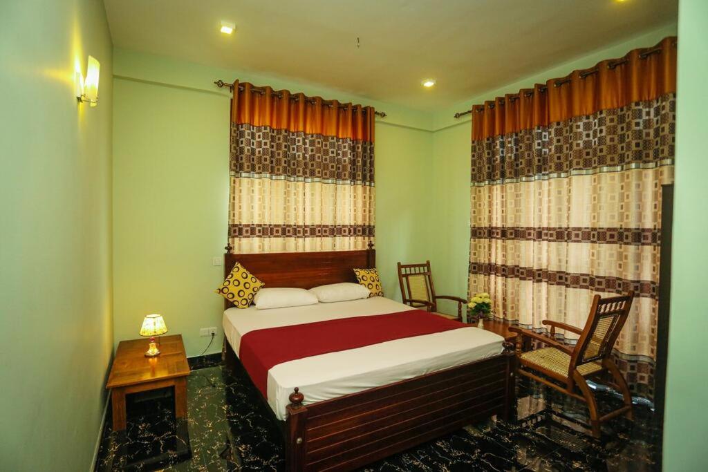 Deluxe Double Room with Balcony - Photo 2