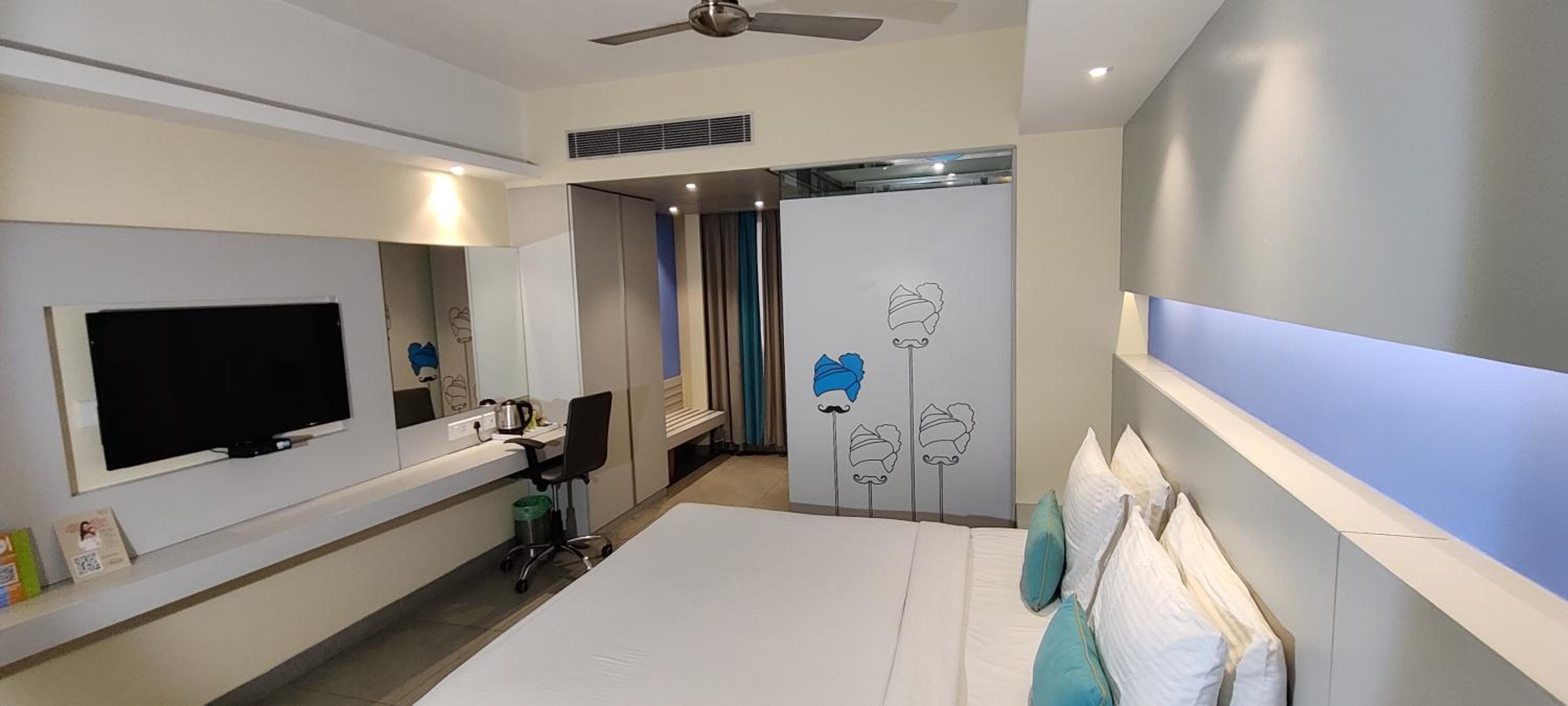 Superior  Room photo 2