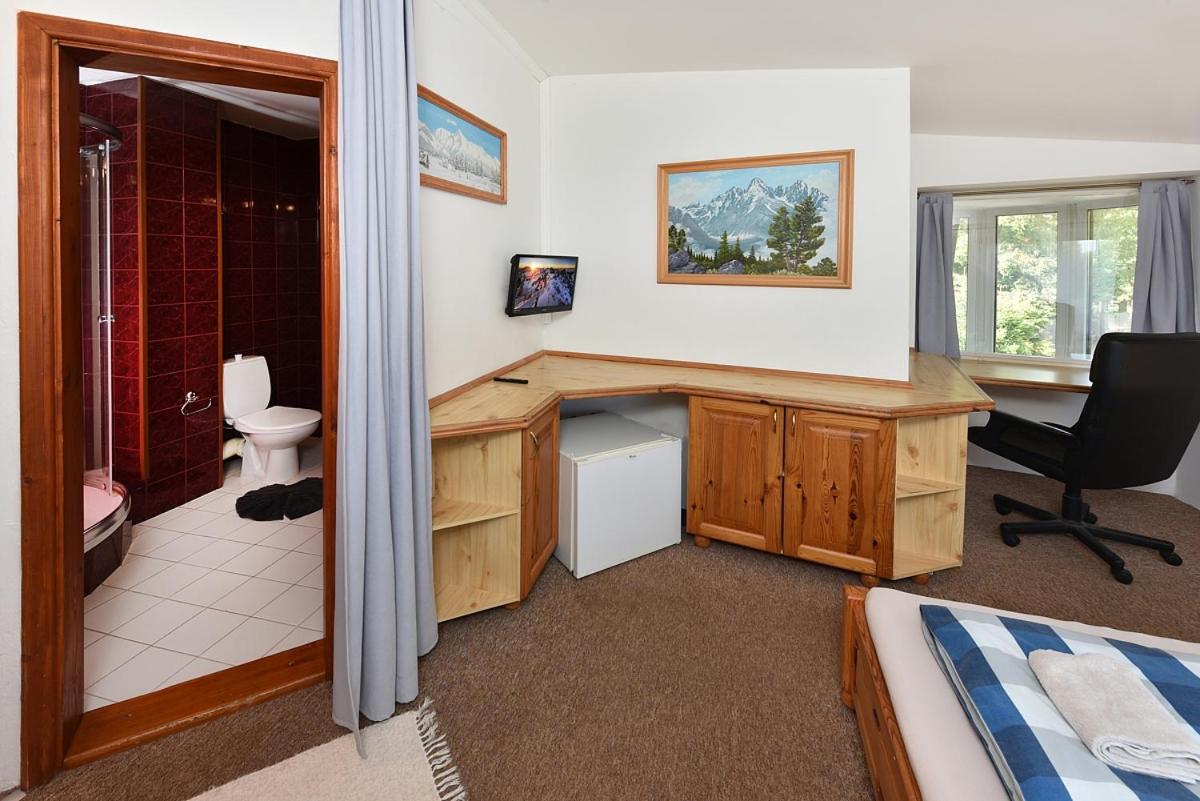 Three-Bedroom Maisonette photo 2