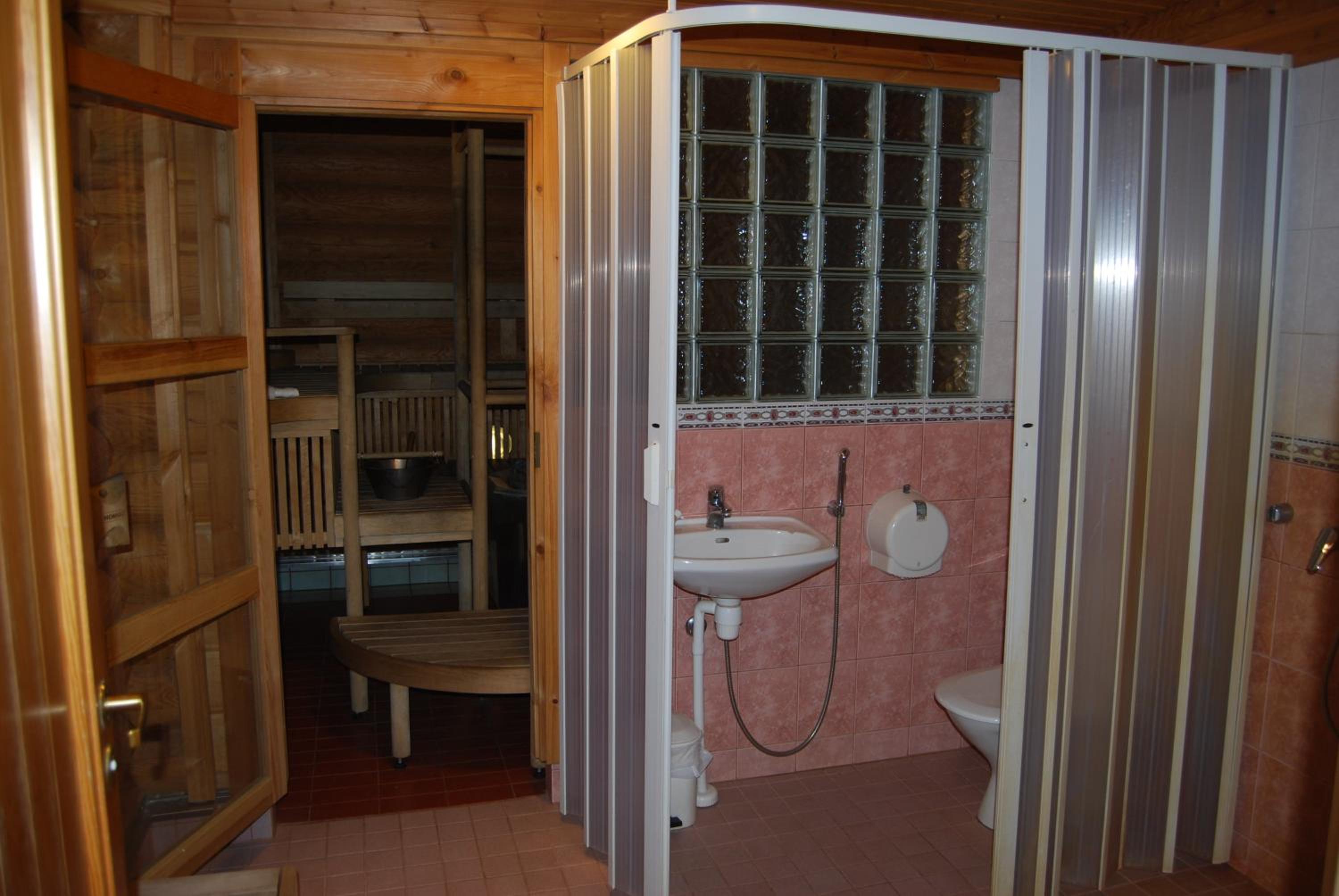 Three-Bedroom Villa - Photo 28