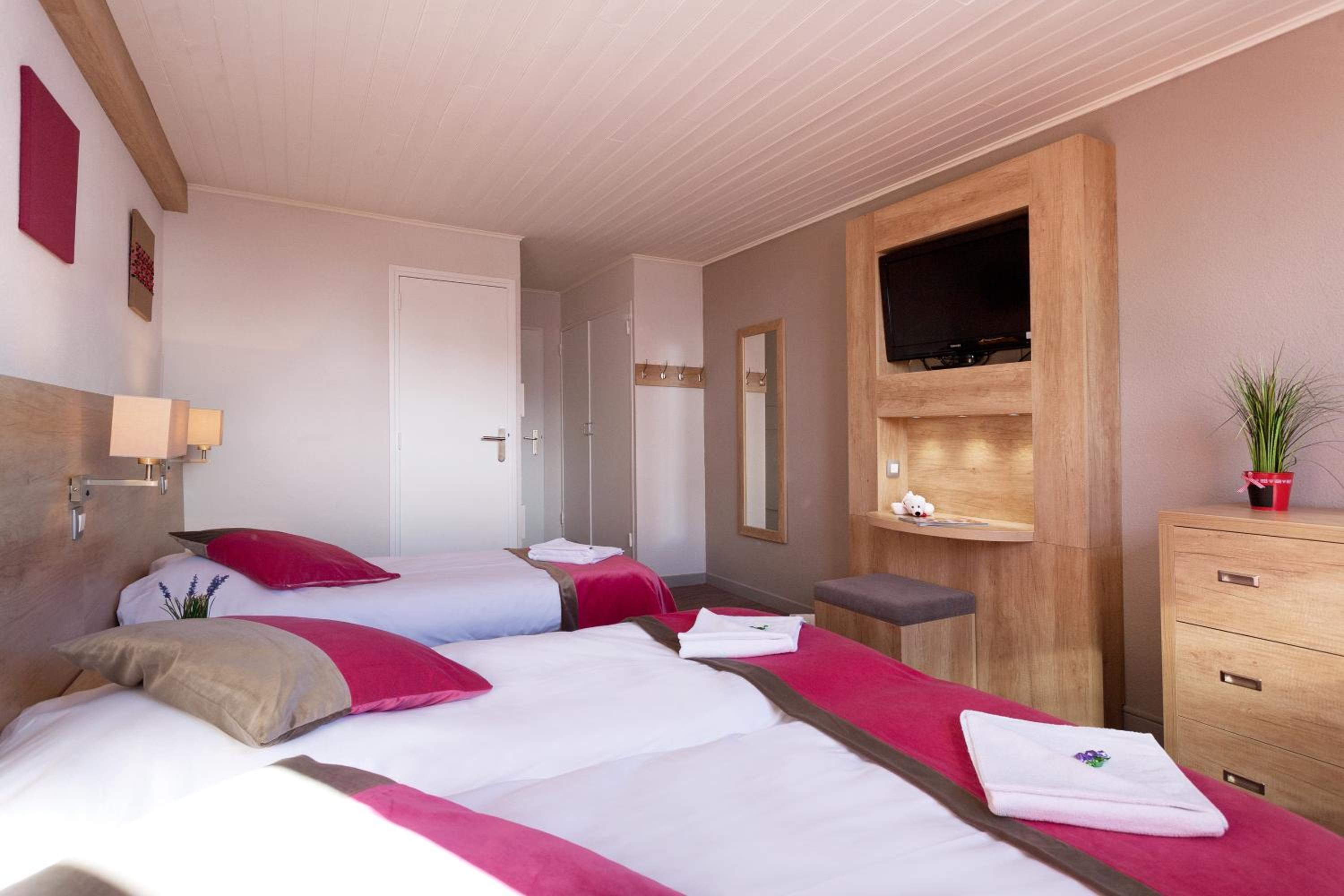 Triple Room with Balcony