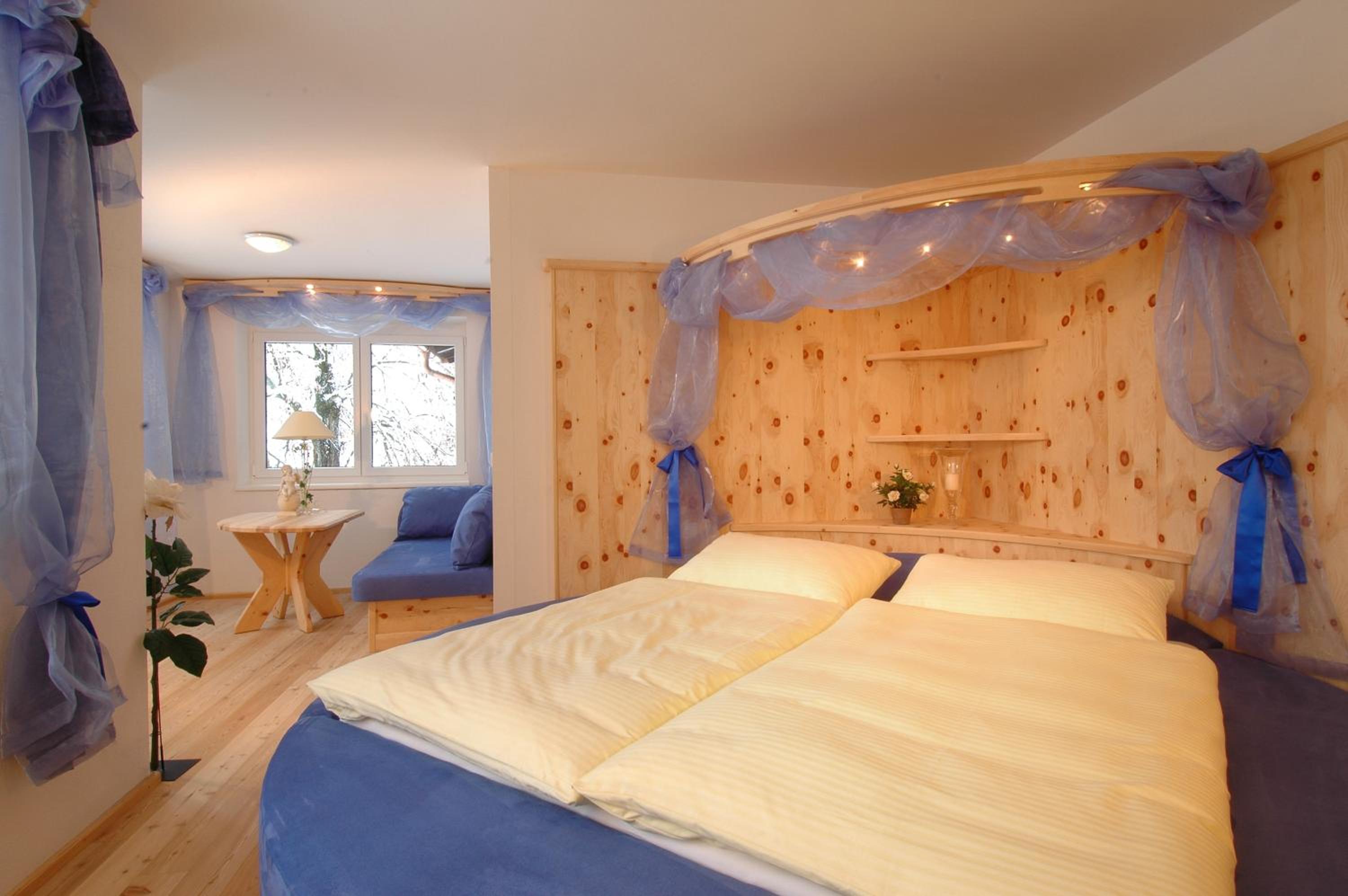 Double Room with Garden View - Photo 3