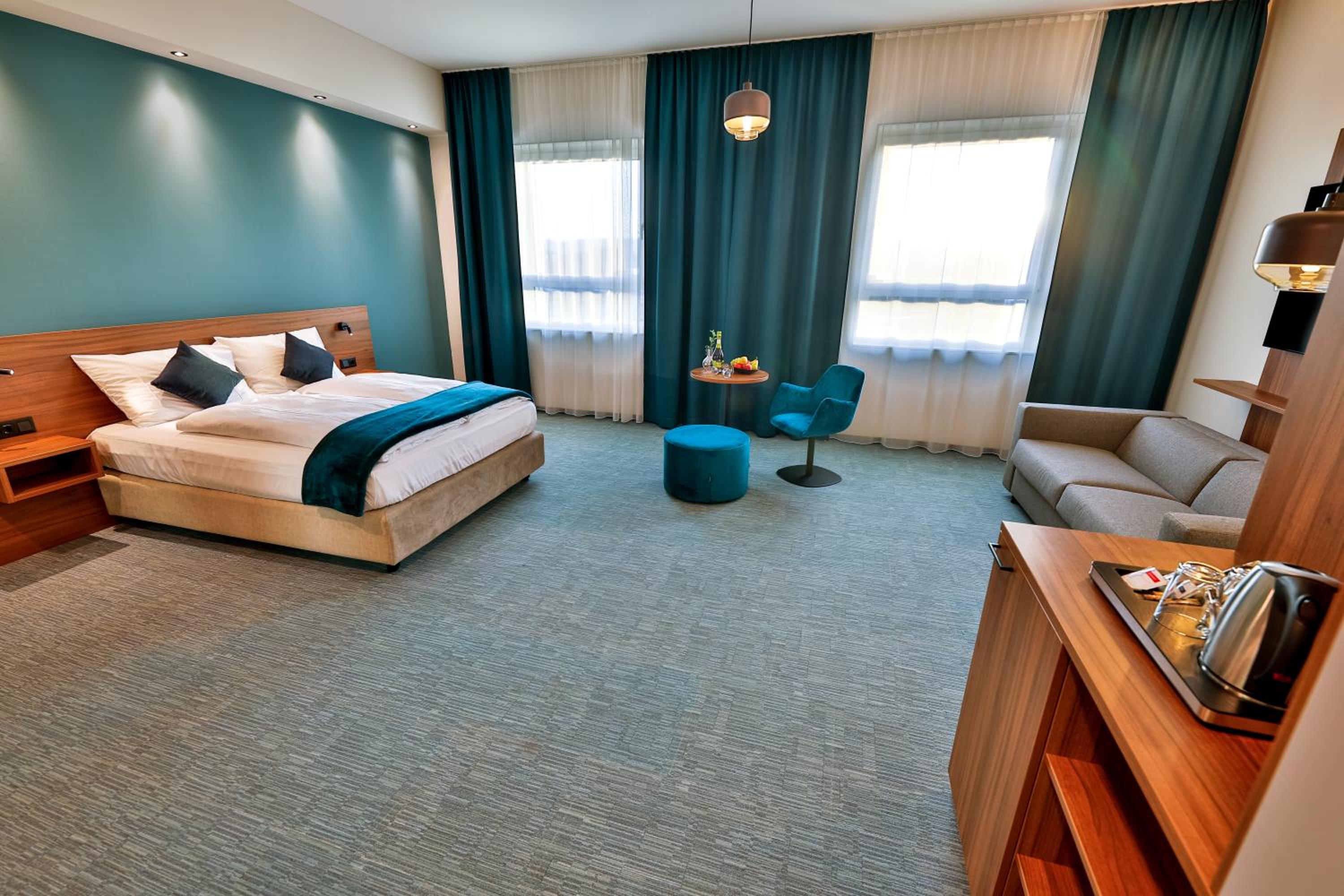 Deluxe Junior Suite - Photo 5