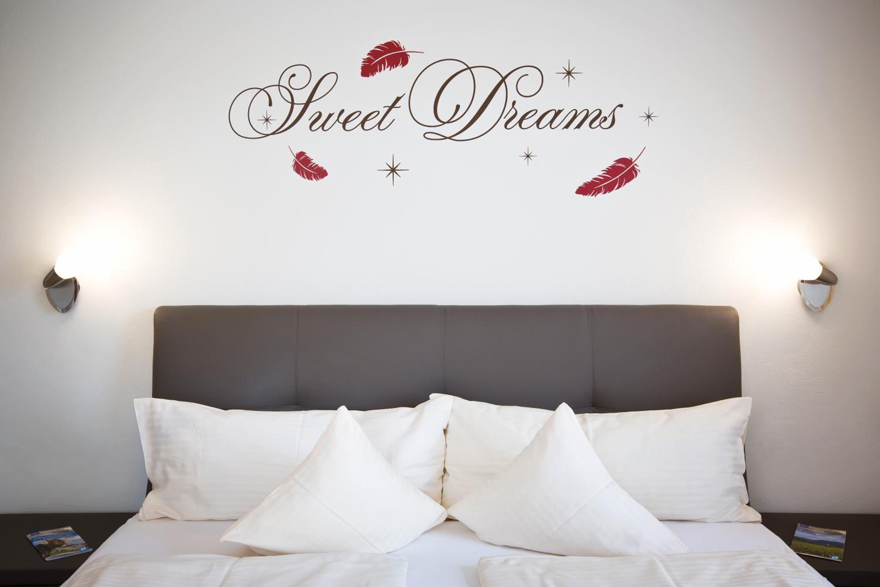 Standard Double Room (1 Adult)