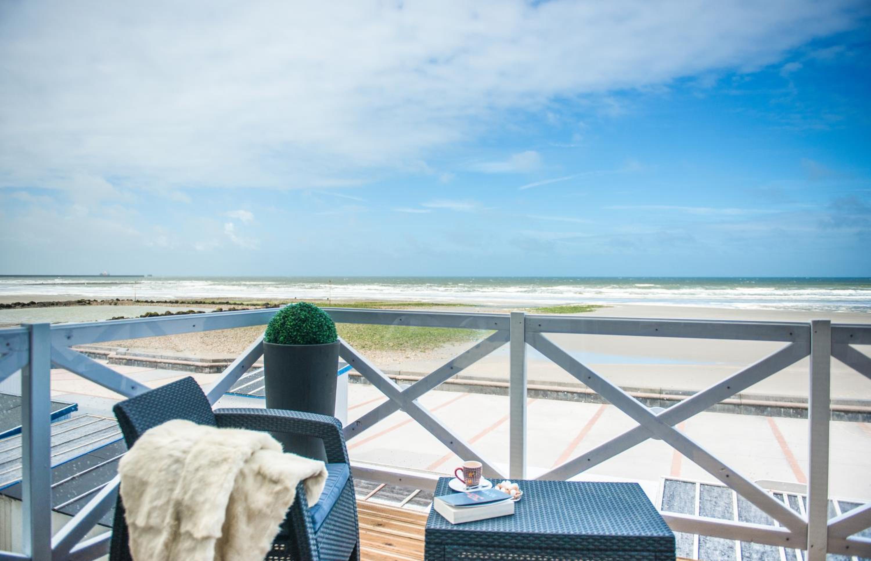 Double Room with Sea View photo 3