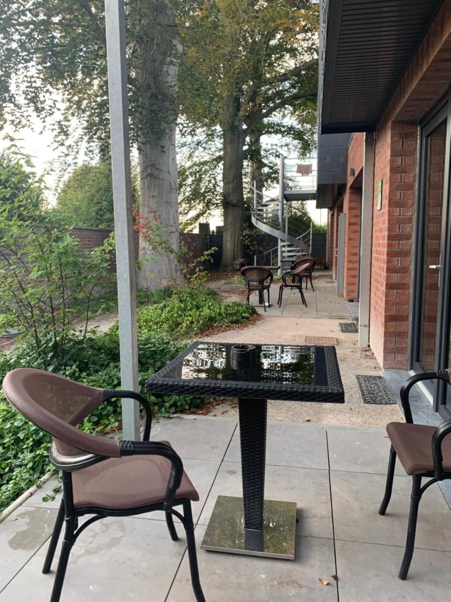 Apartment with Terrace photo 2