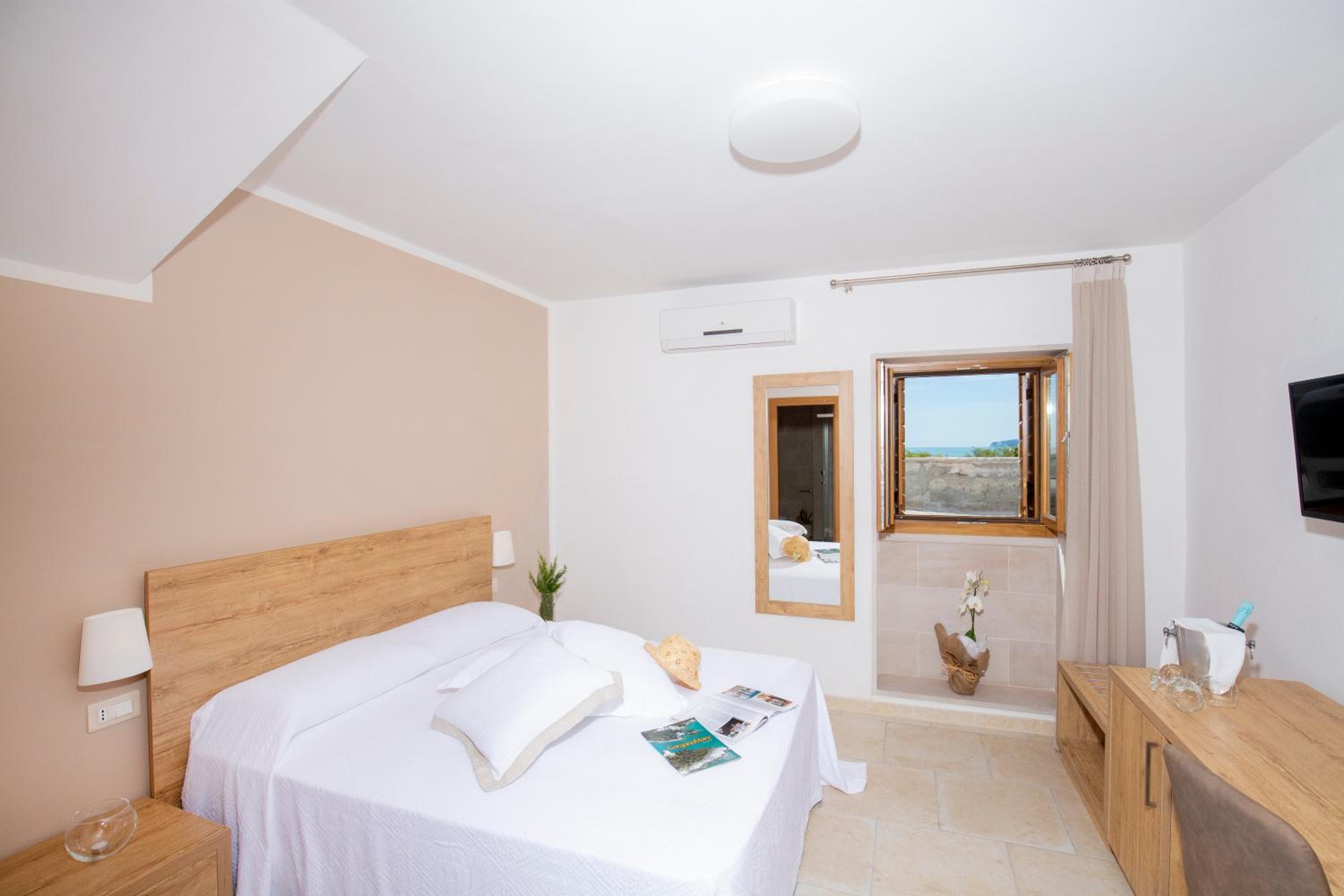 Superior Double Room photo 3