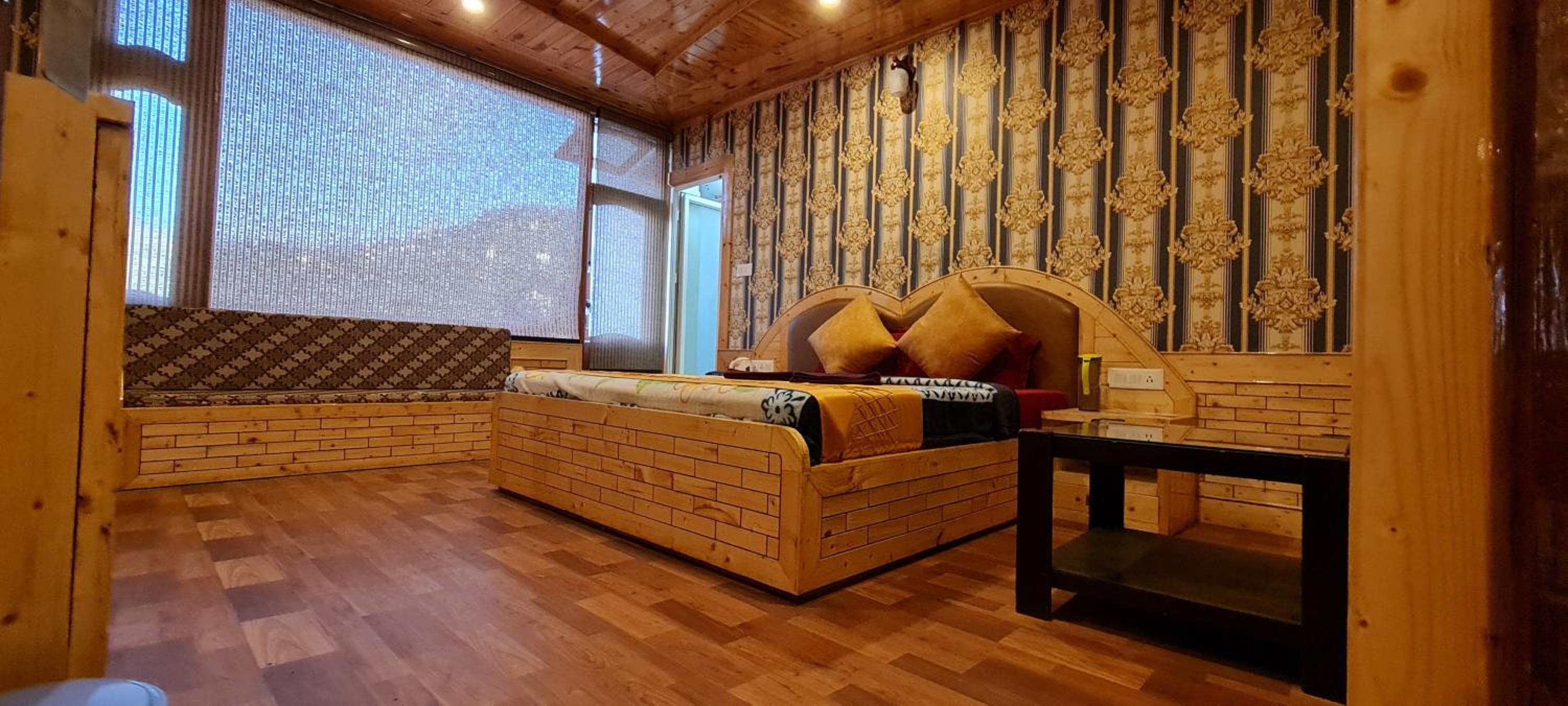 Double Room With Balcony photo 1
