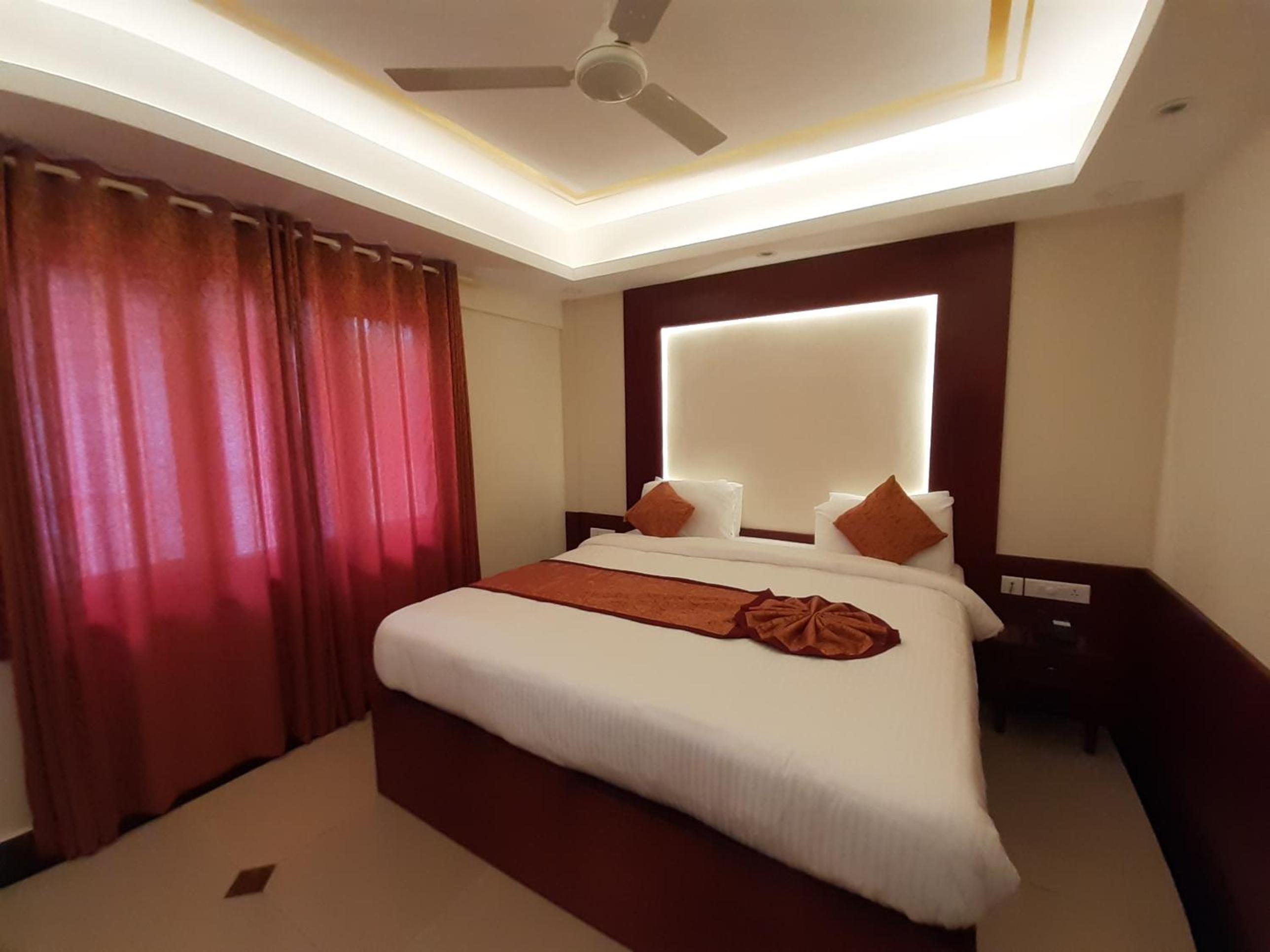 Deluxe Room - Photo 2