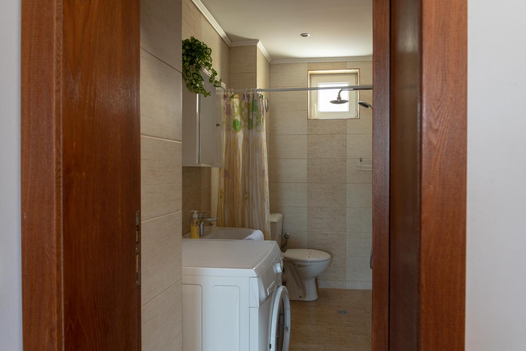 Three-Bedroom Apartment - Photo 14